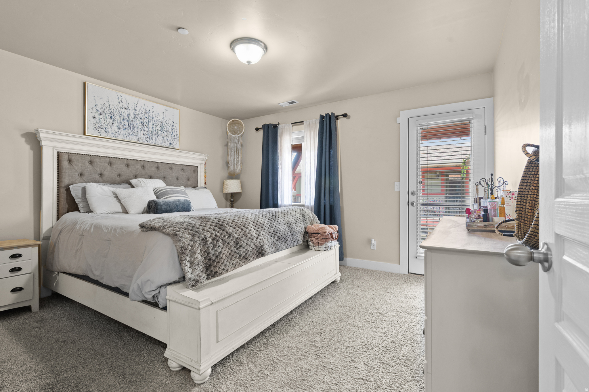 CARRIAGE HOME CONDOMINIUMS - Residential