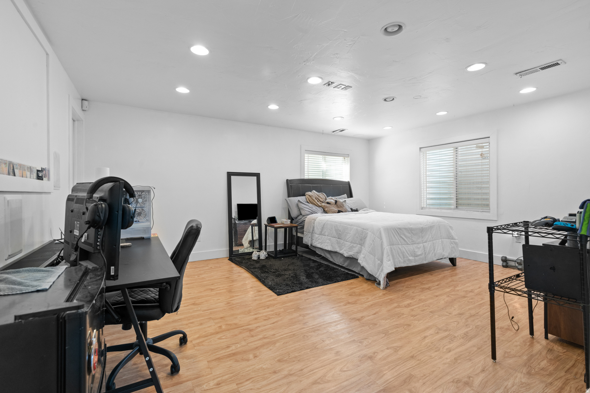 CARRIAGE HOME CONDOMINIUMS - Residential