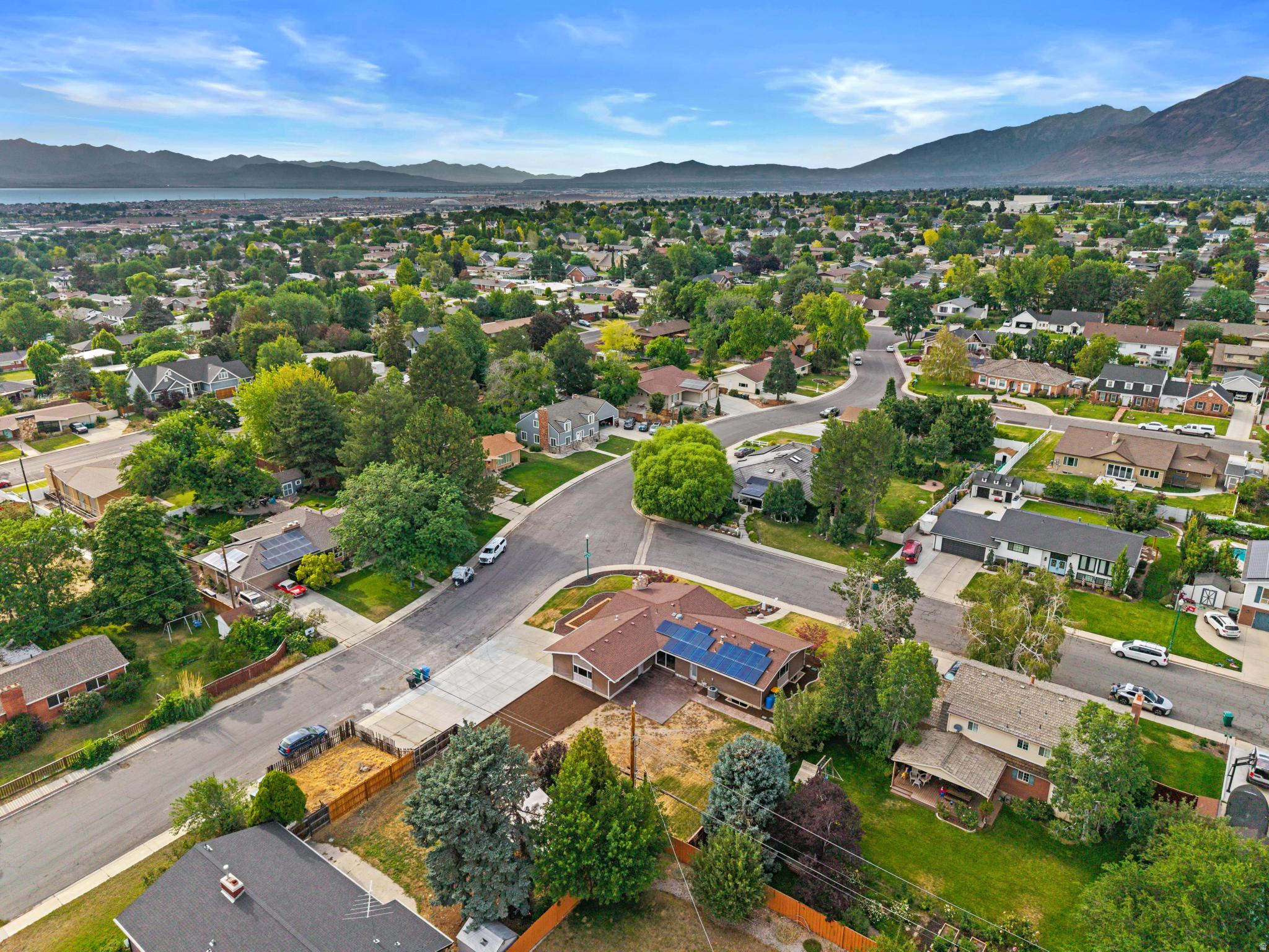 SUNSET VISTA - Residential