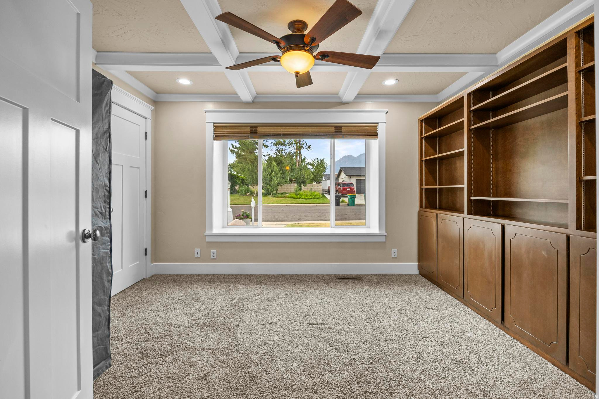SUNSET VISTA - Residential