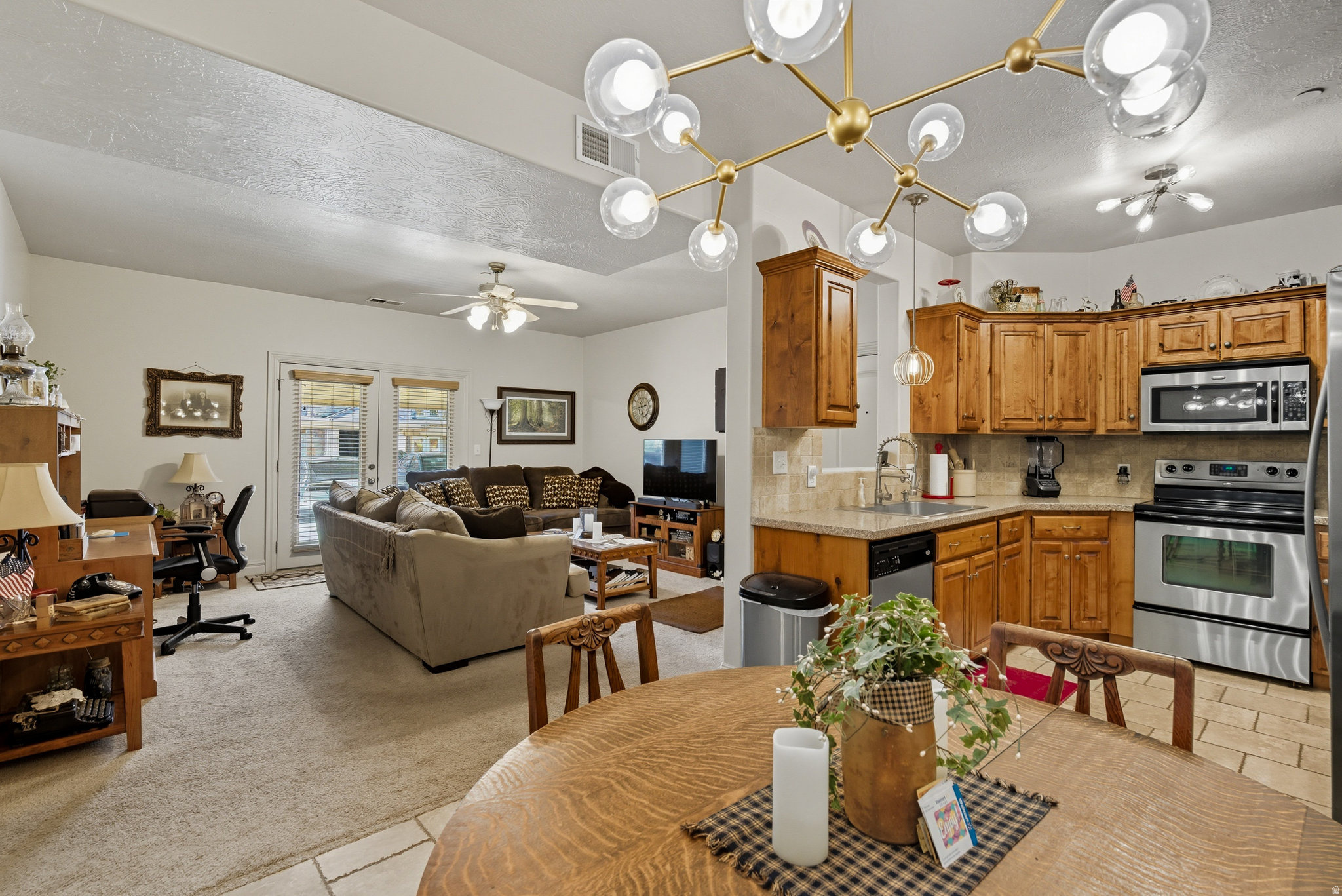 DUCK CREEK - Residential