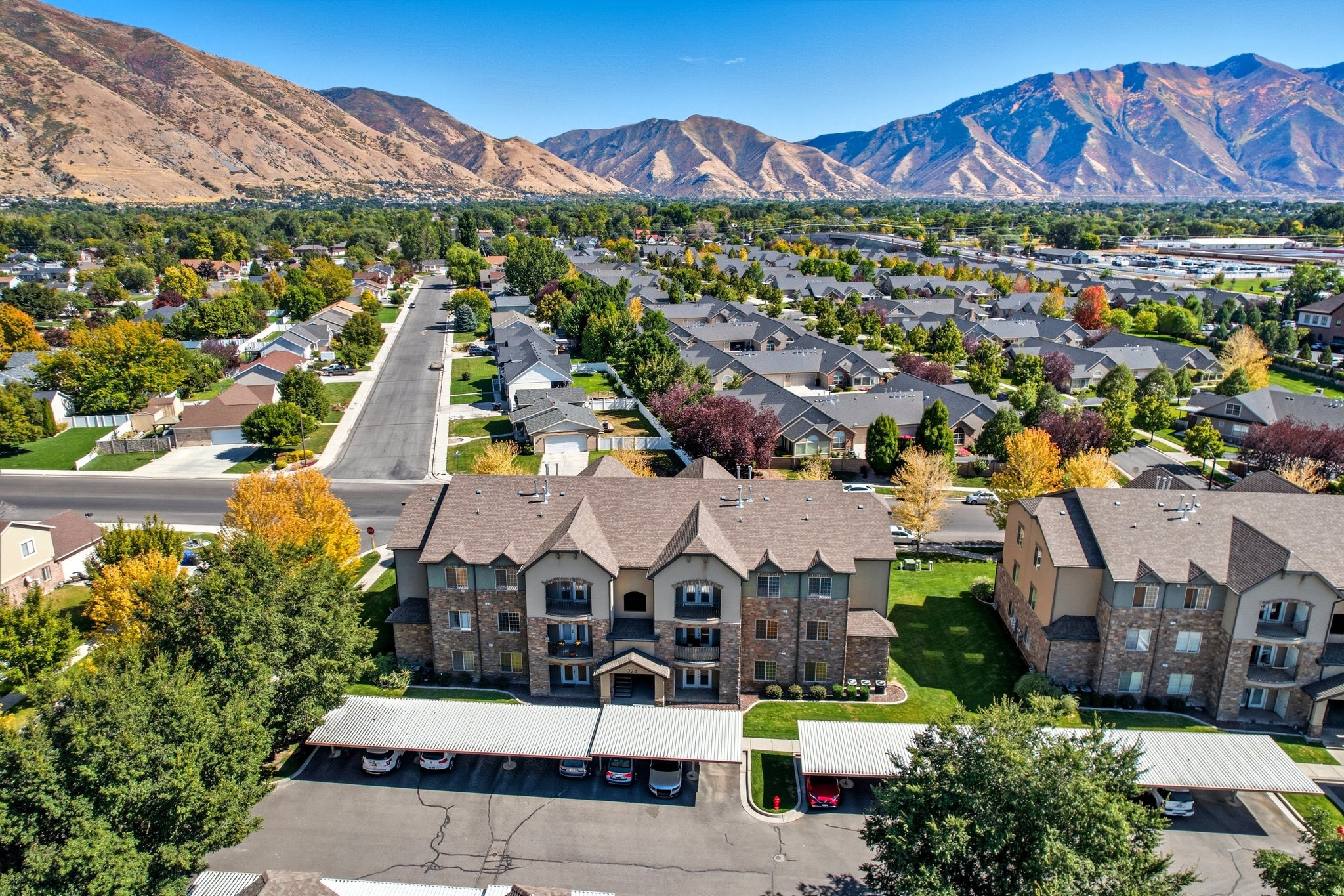 DUCK CREEK - Residential