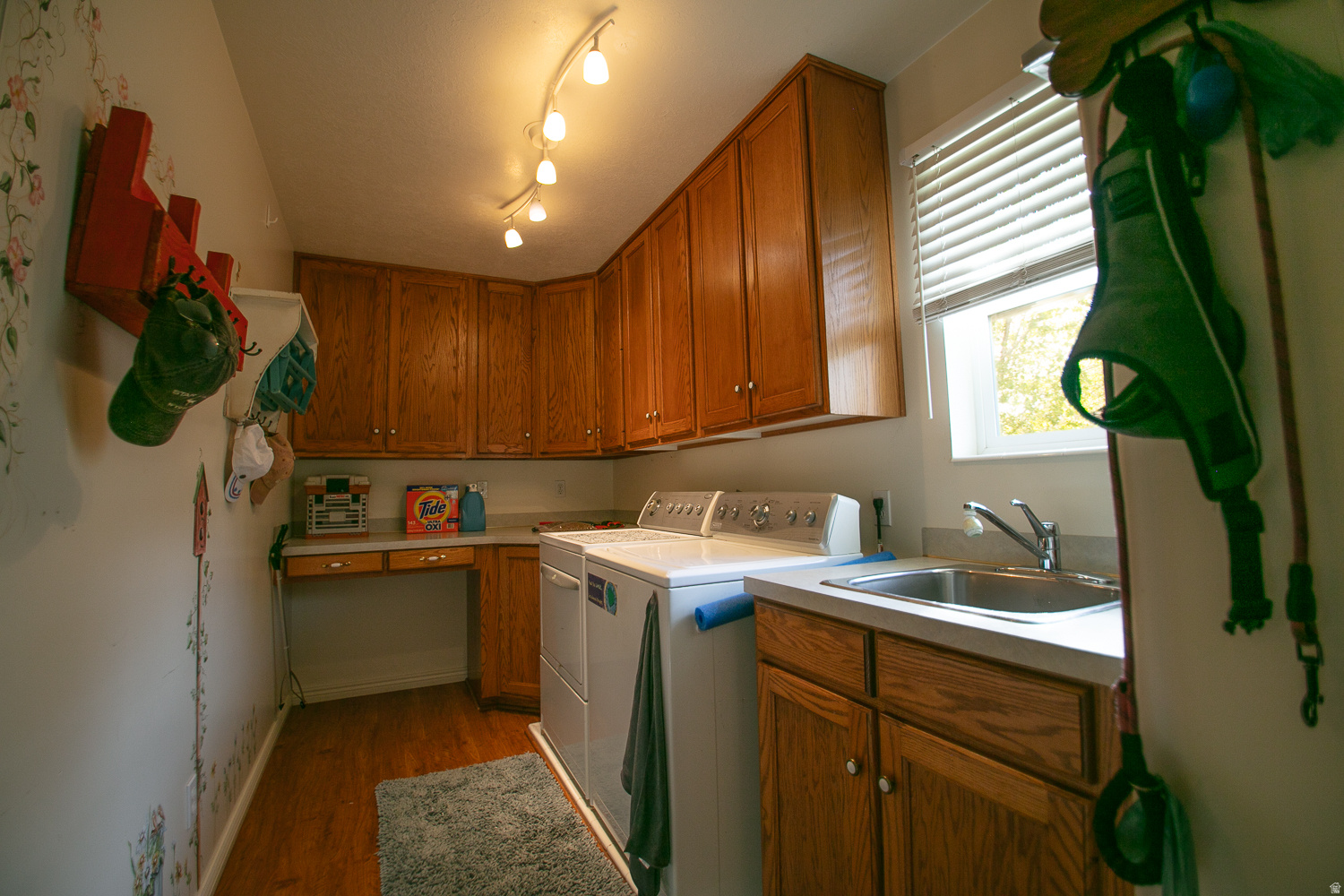 FOX CHASE - Residential