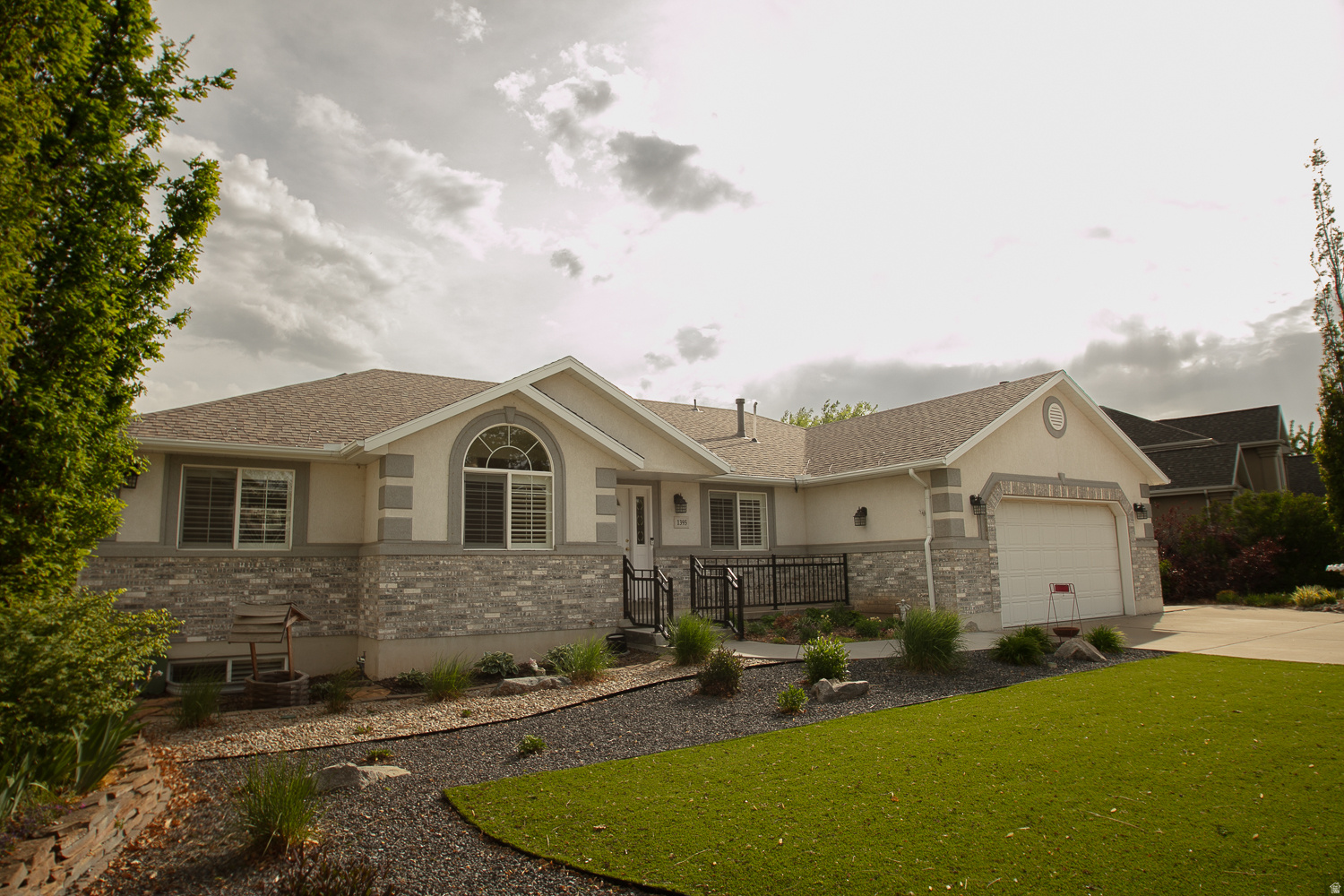 FOX CHASE - Residential