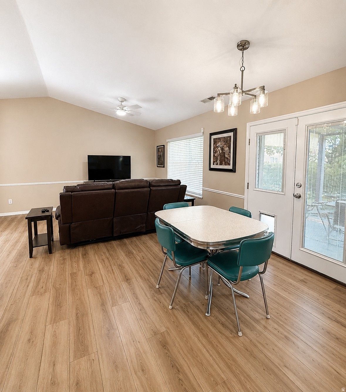 SUN COUNTRY MEADOWS SOUTH TH 1 - Residential
