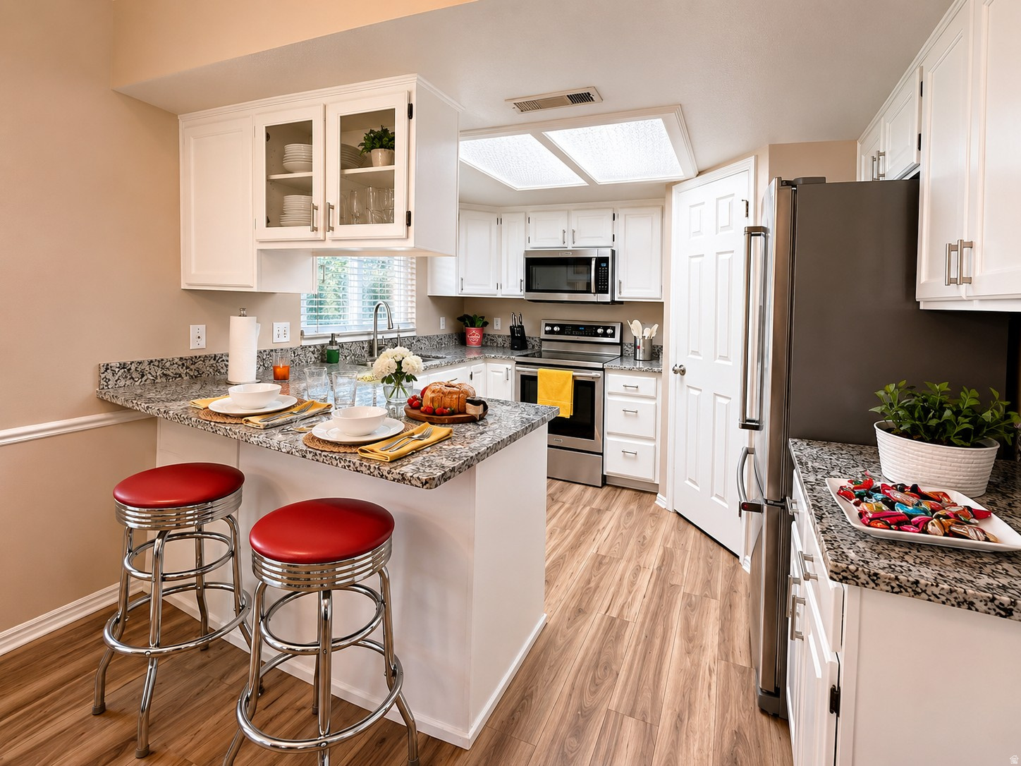 SUN COUNTRY MEADOWS SOUTH TH 1 - Residential