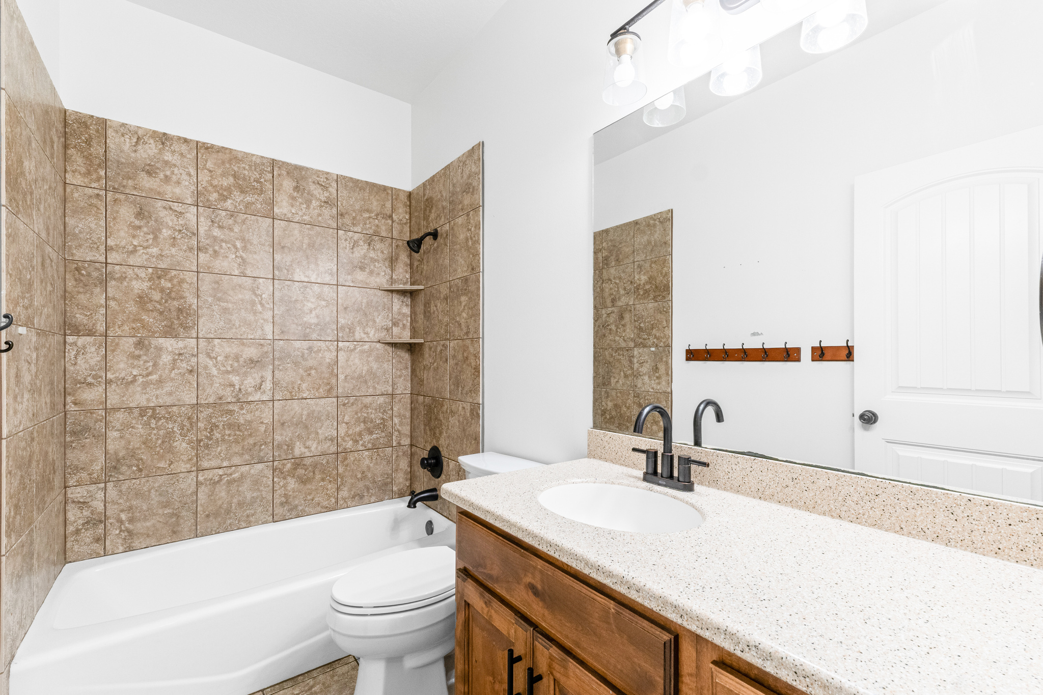 ADAMS WOOD LANDING S - Residential