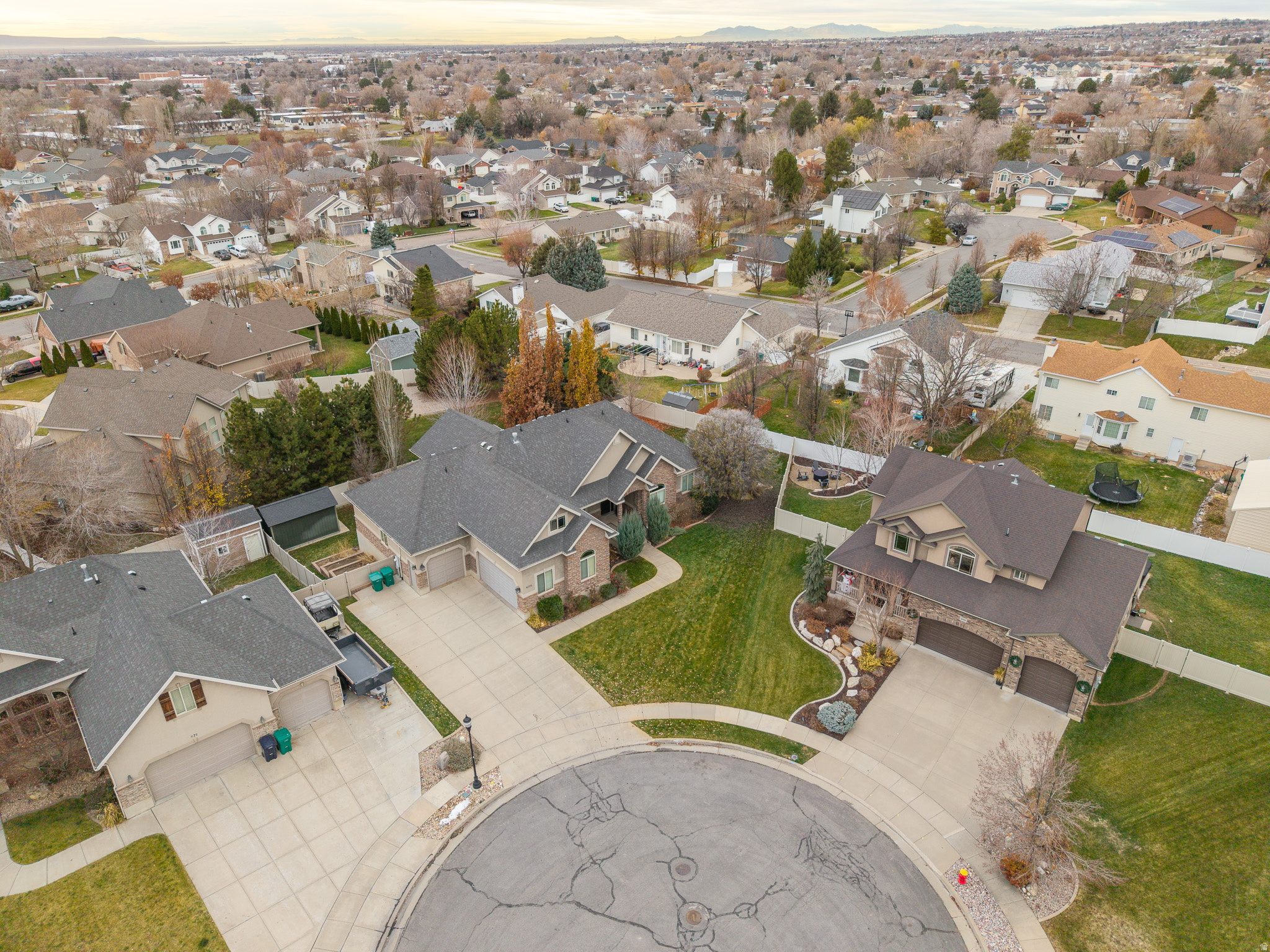 ADAMS WOOD LANDING S - Residential