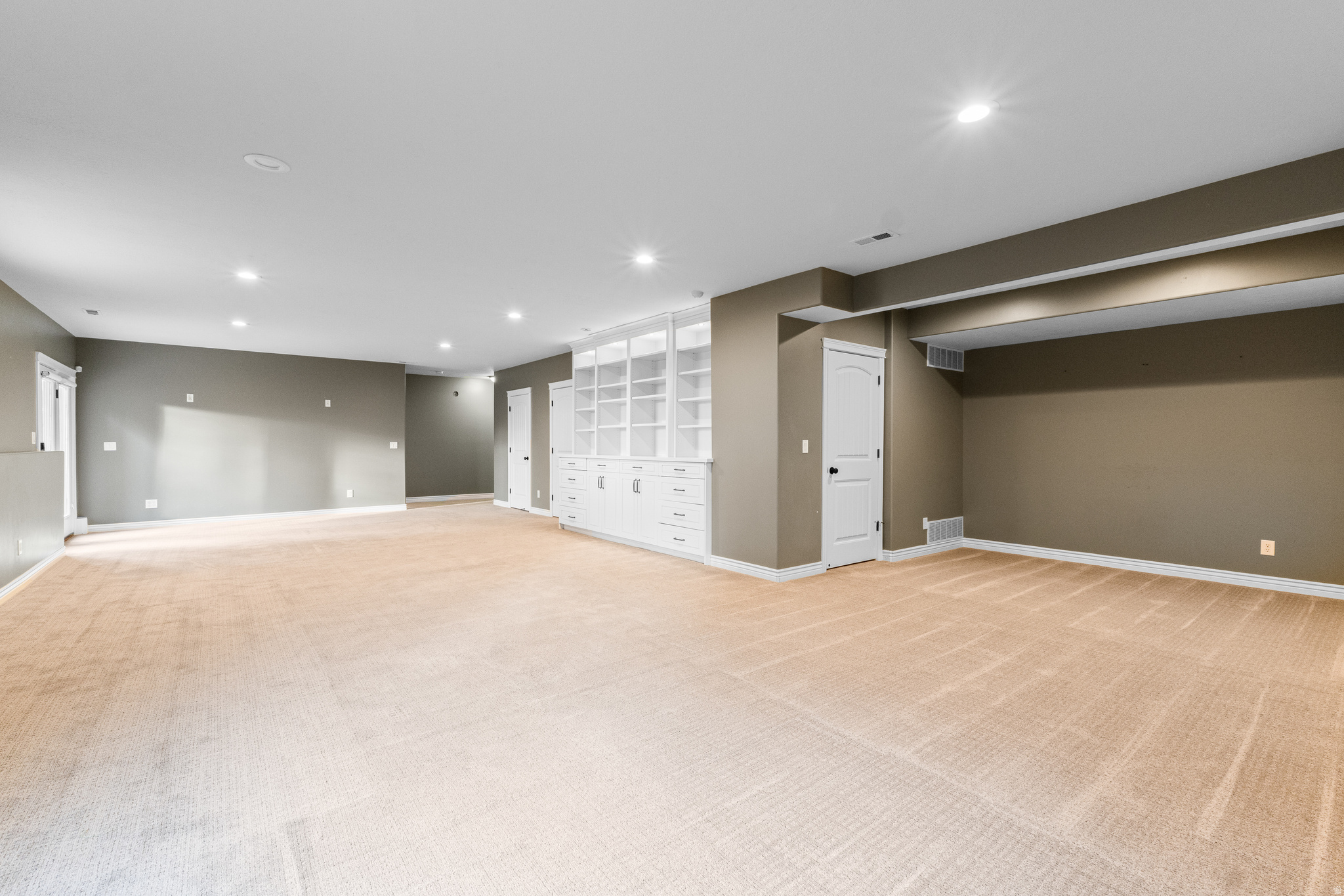 ADAMS WOOD LANDING S - Residential