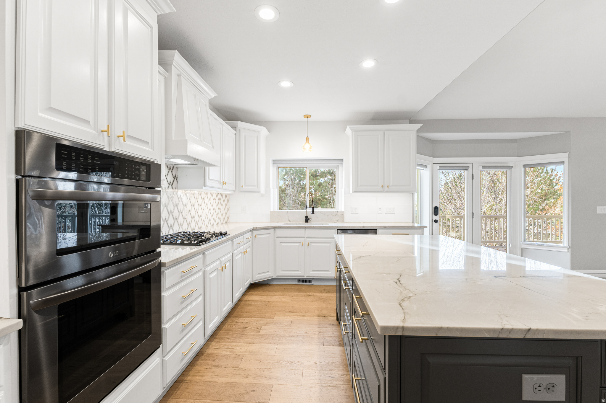 ADAMS WOOD LANDING S - Residential
