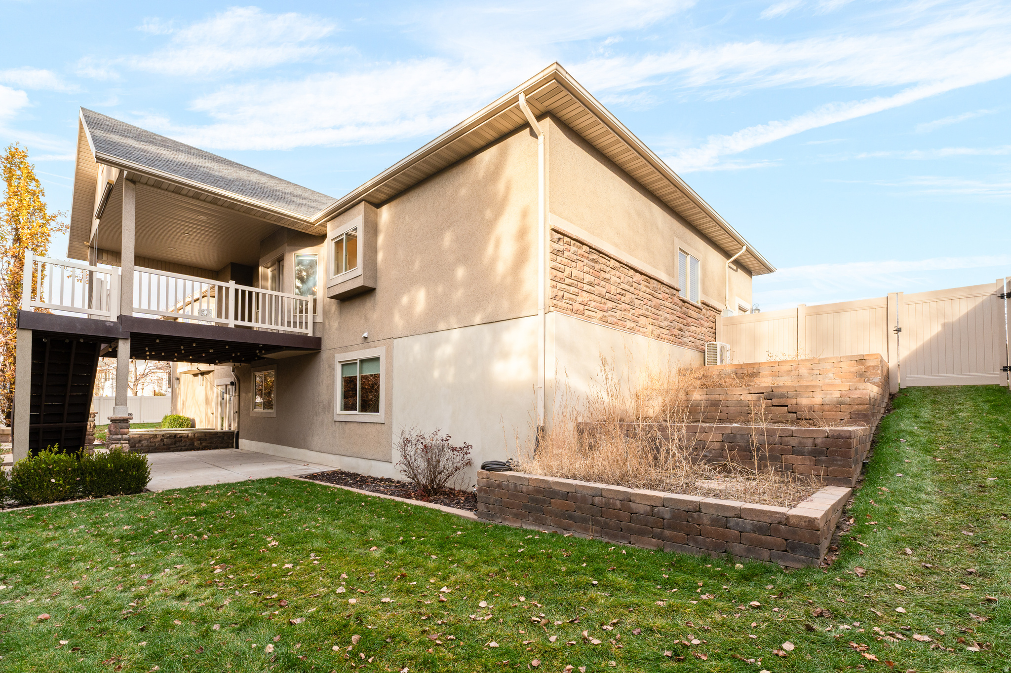 ADAMS WOOD LANDING S - Residential