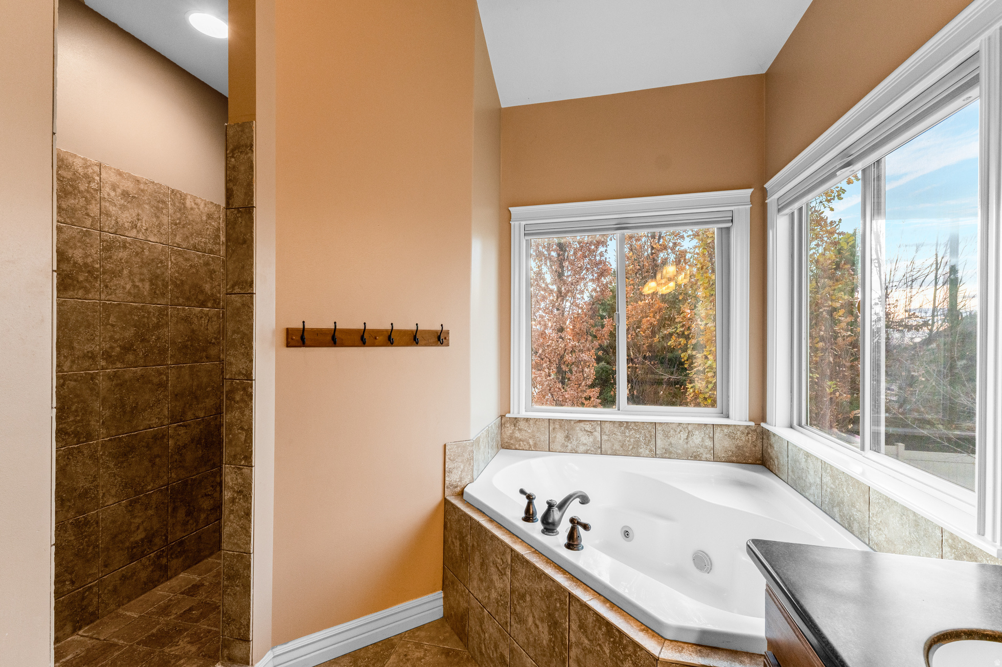 ADAMS WOOD LANDING S - Residential