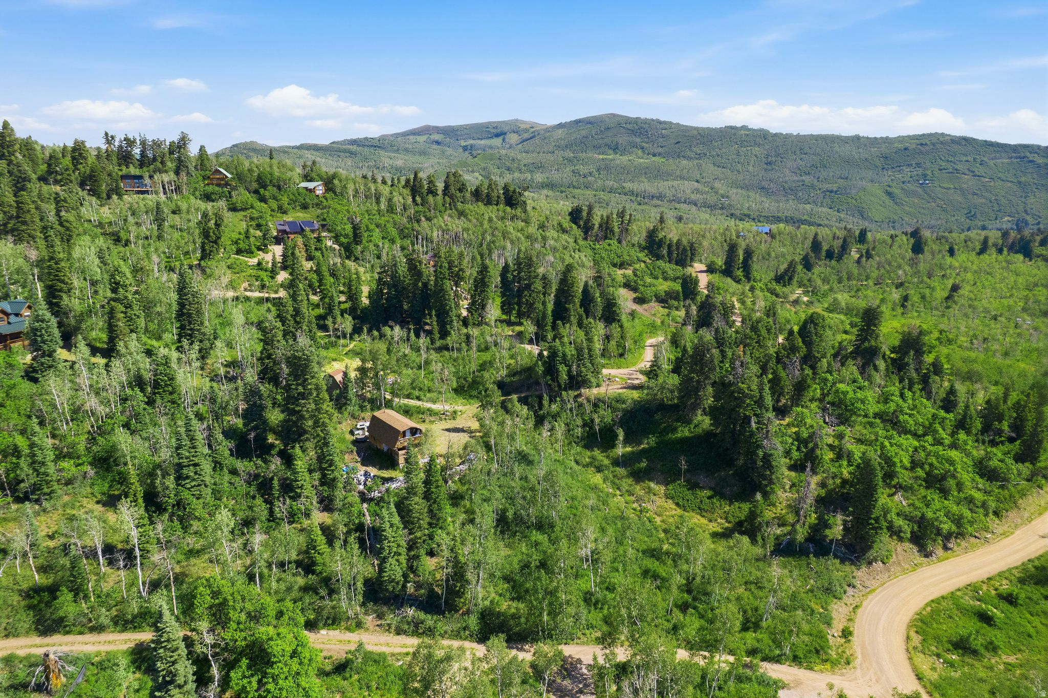 PINE MEADOW RANCH - Residential