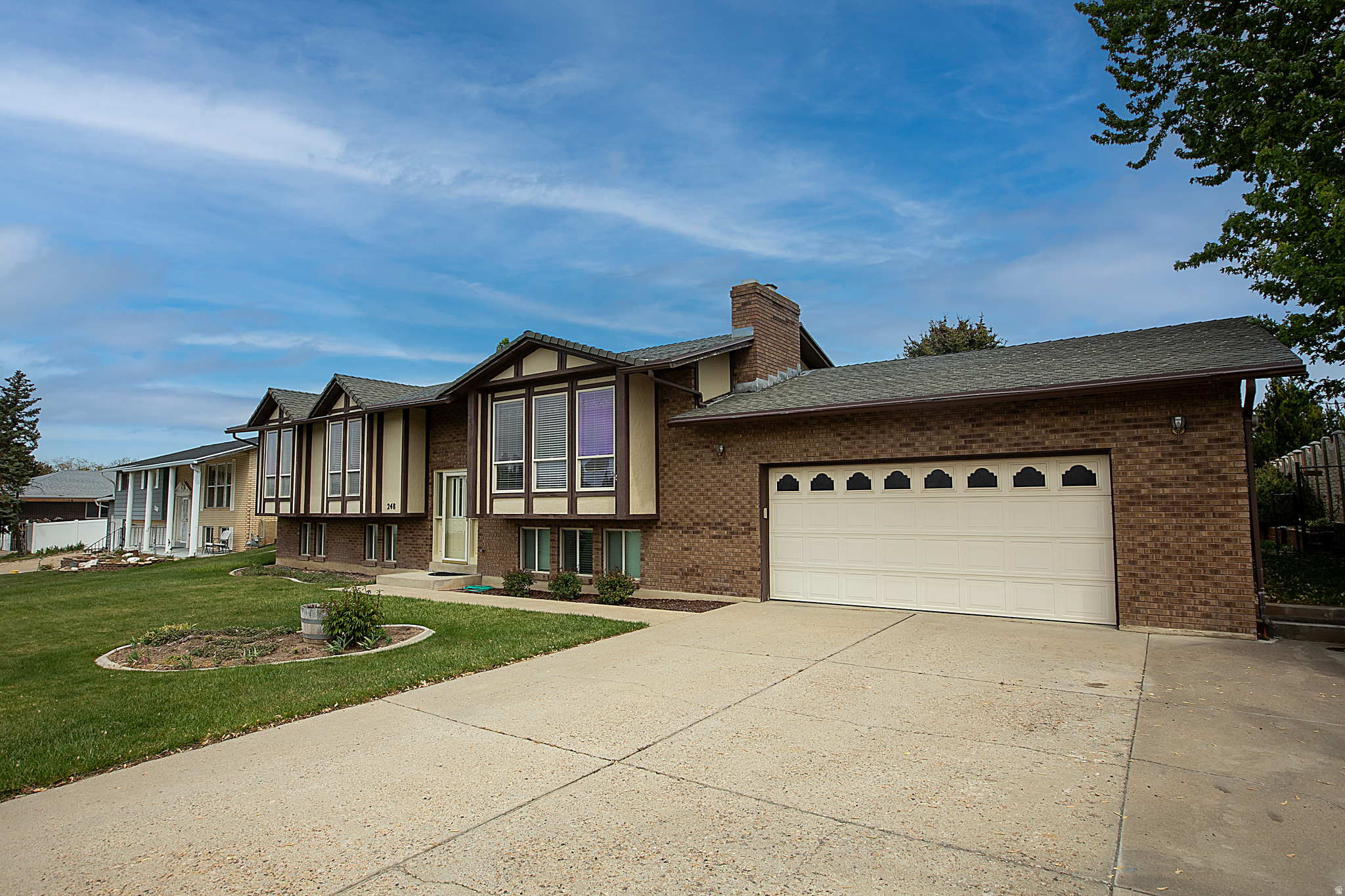 SOUTHRIDGE - Residential