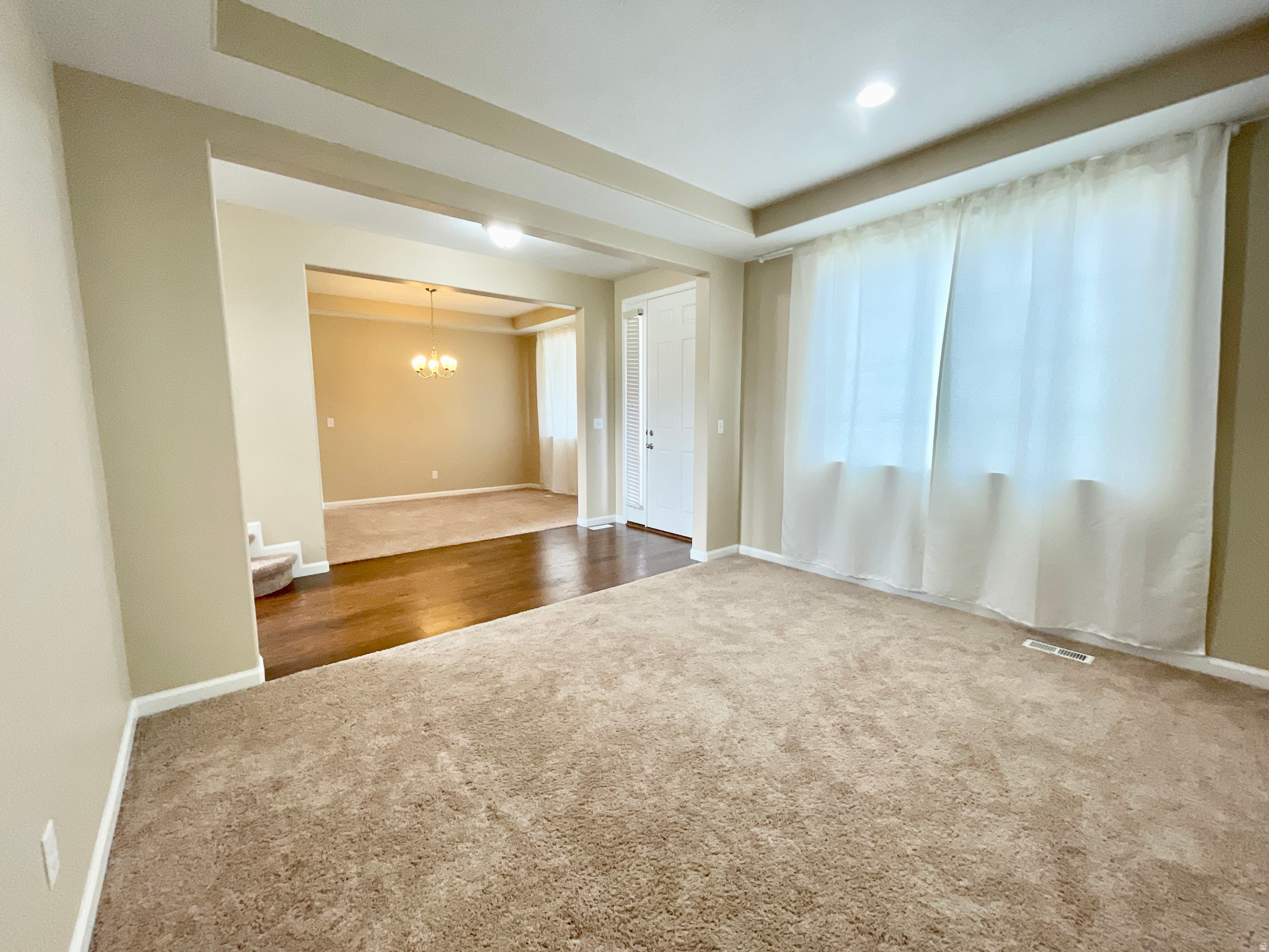 ROYAL FARMS - Residential