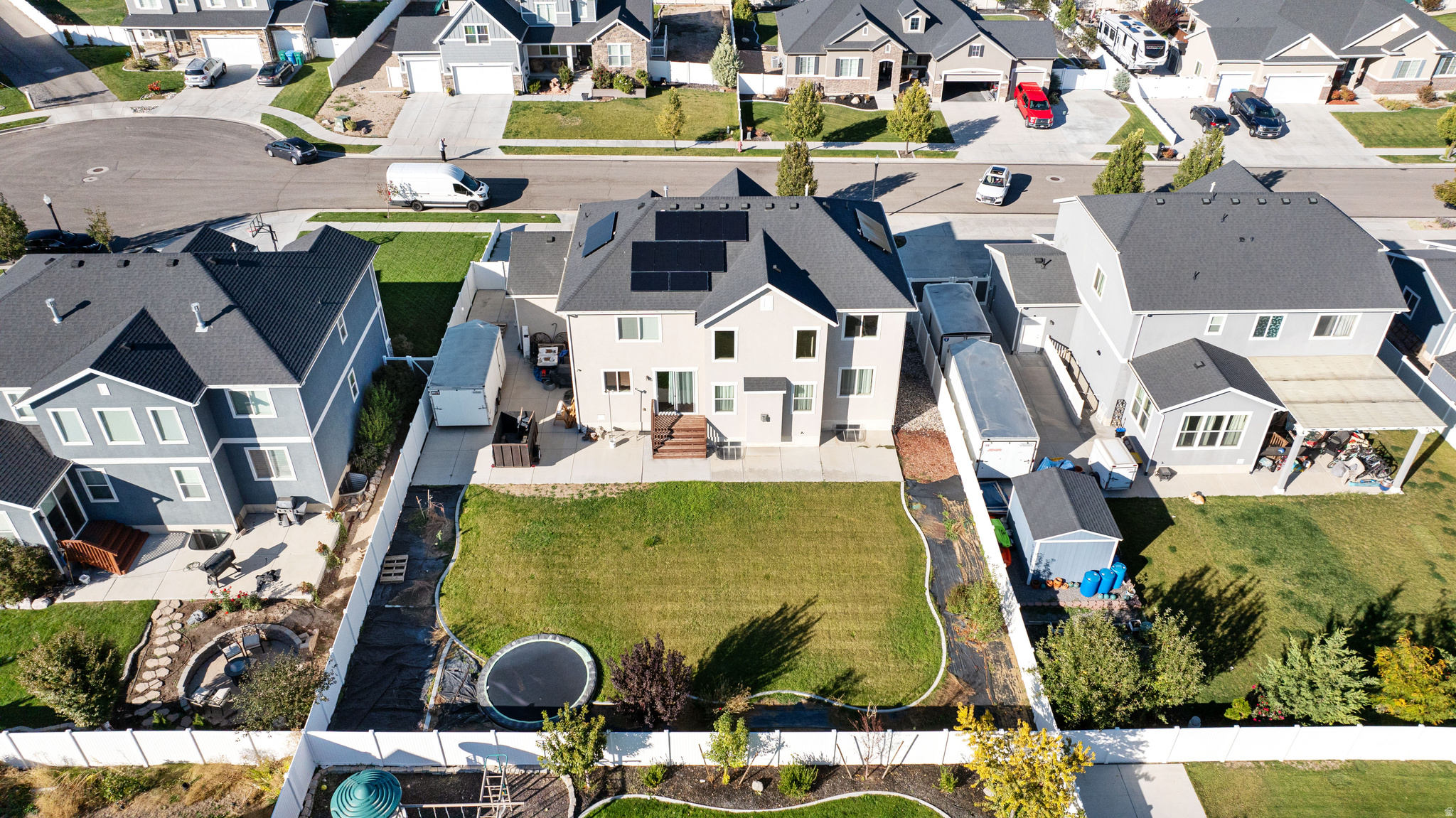 ROYAL FARMS - Residential