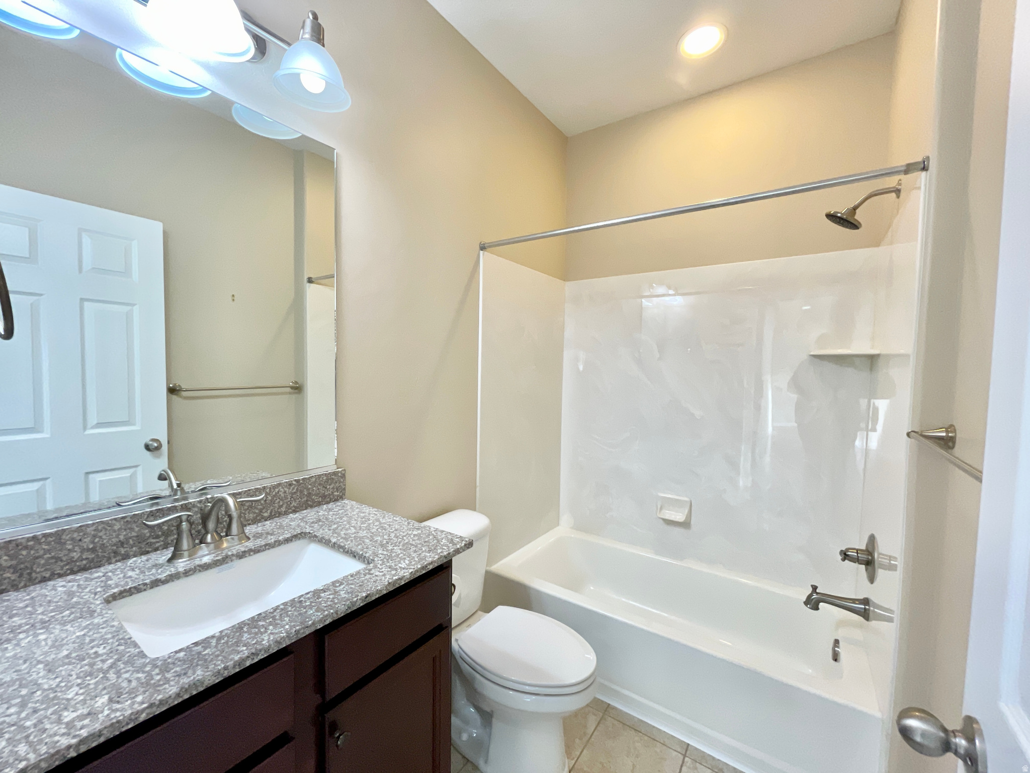 ROYAL FARMS - Residential