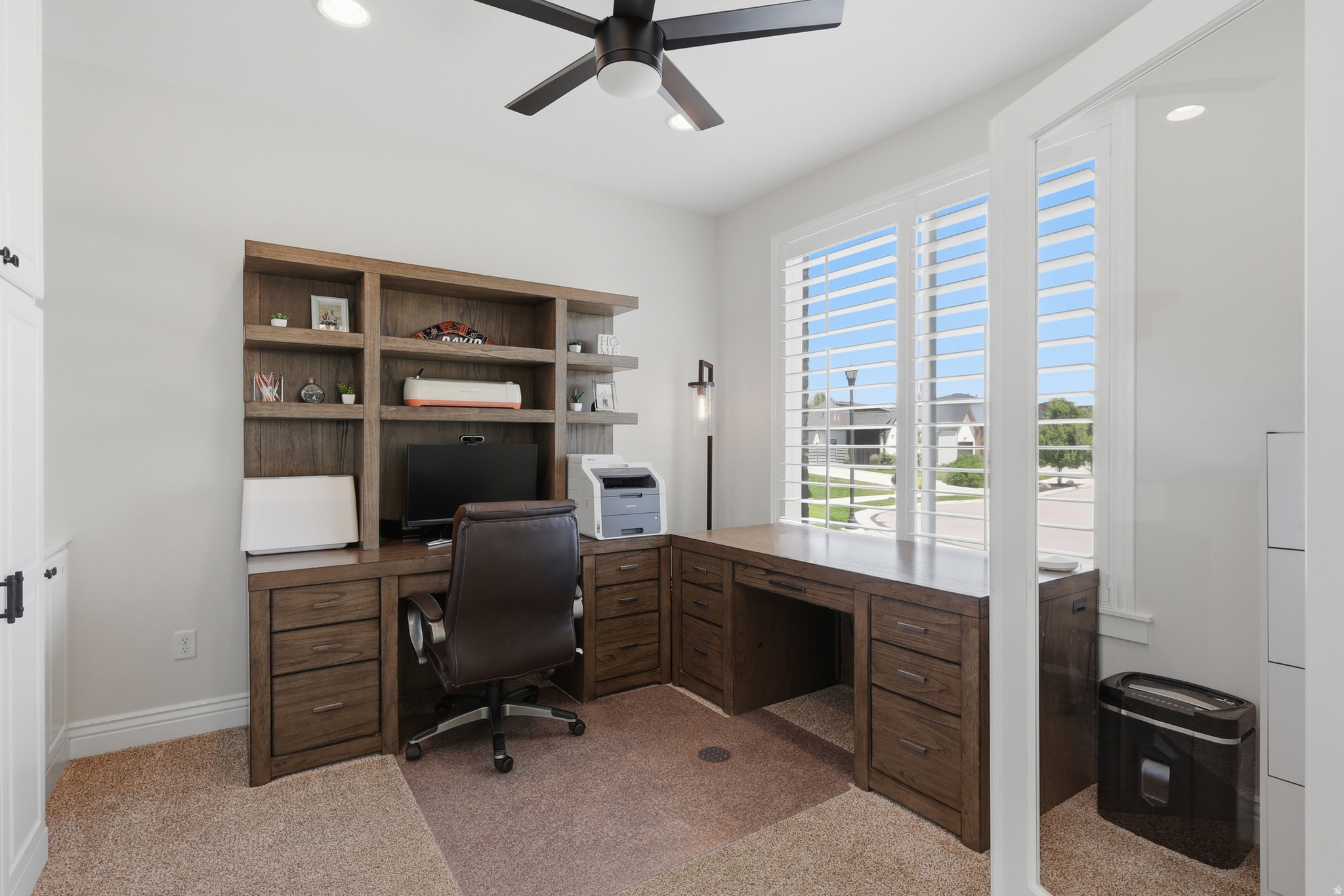 URBAN RIDGE COVE - Residential
