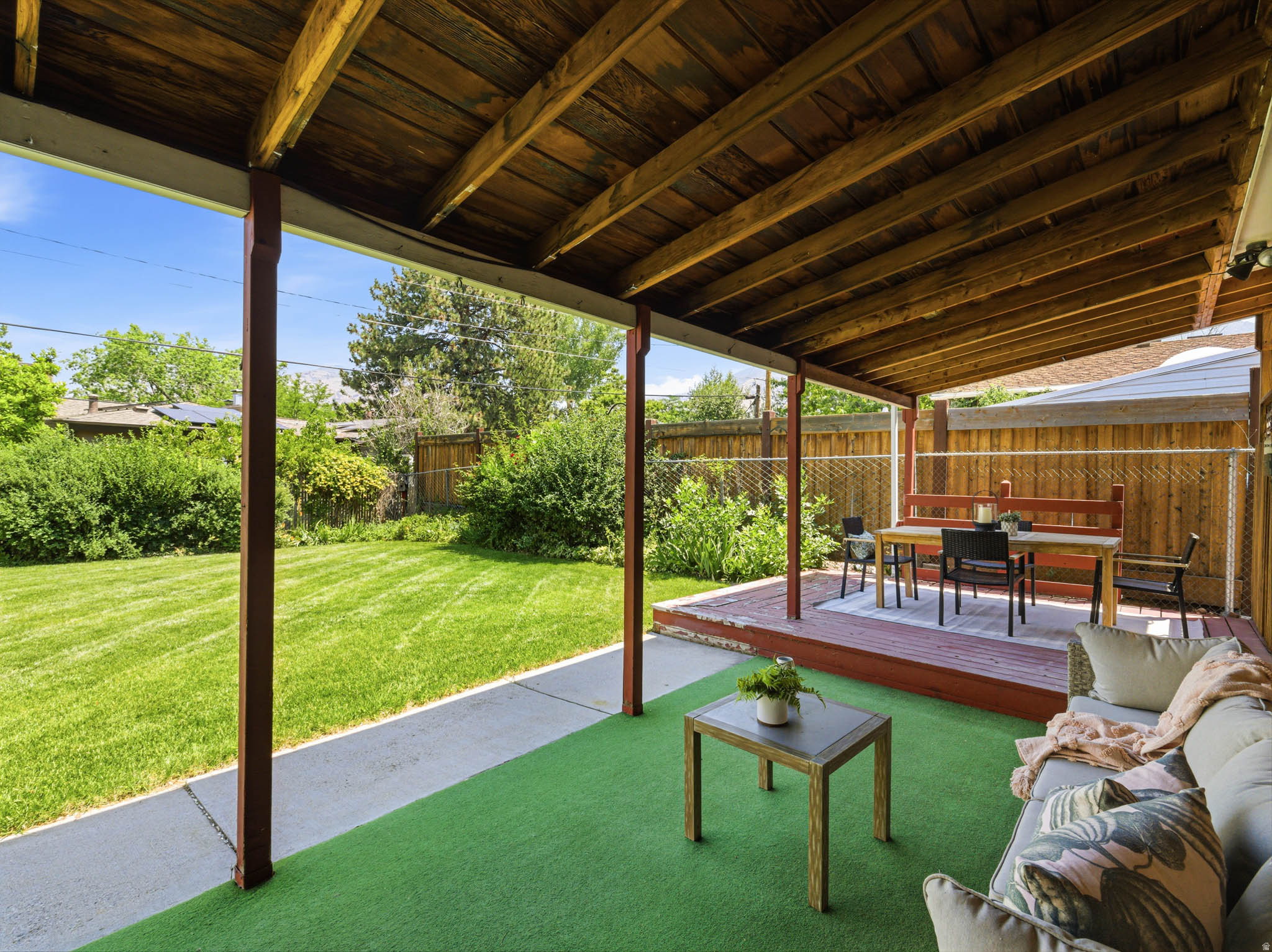 TERRACE VIEW - Residential