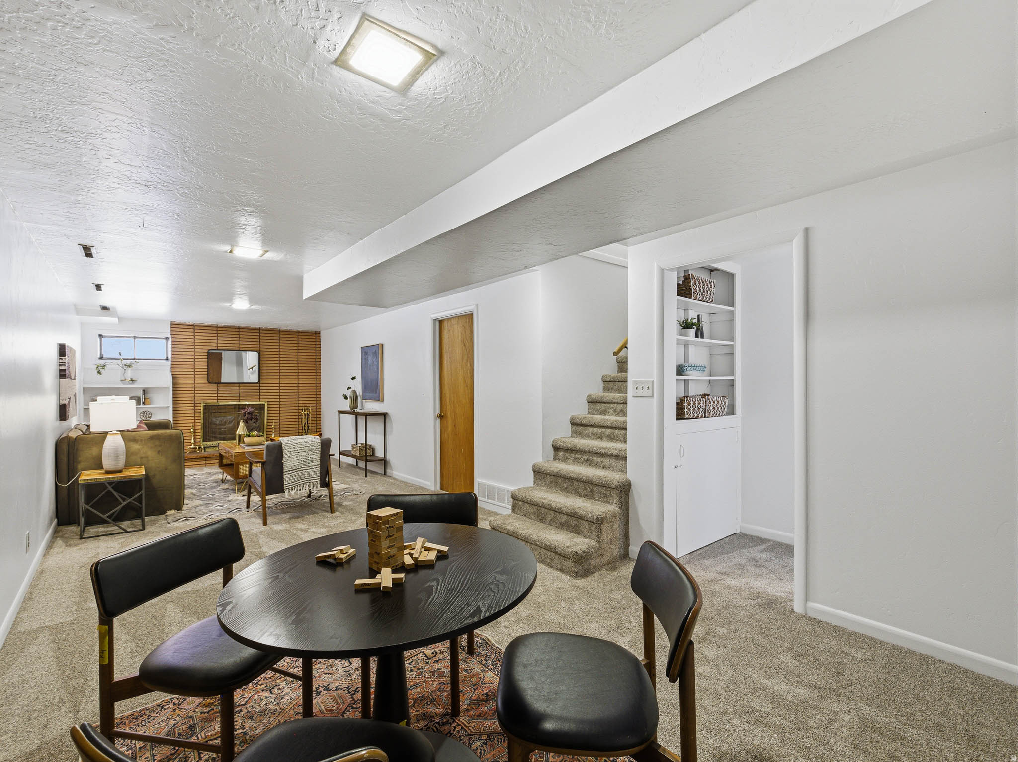 TERRACE VIEW - Residential
