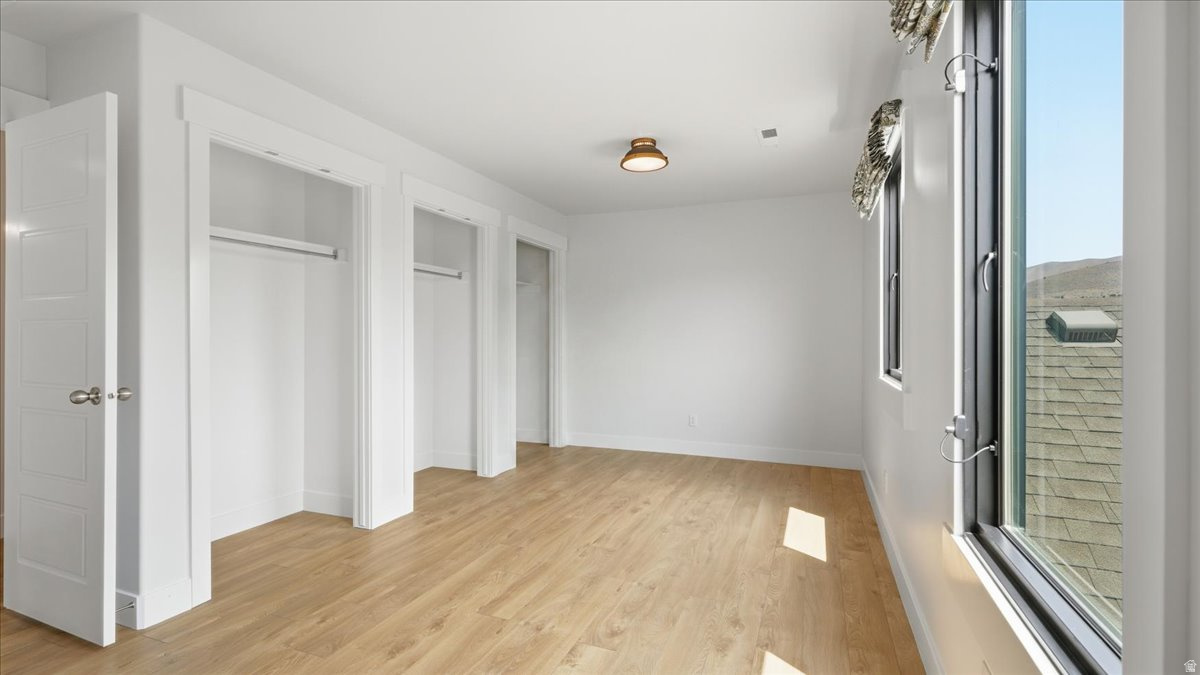 VALLEY VIEW - Residential