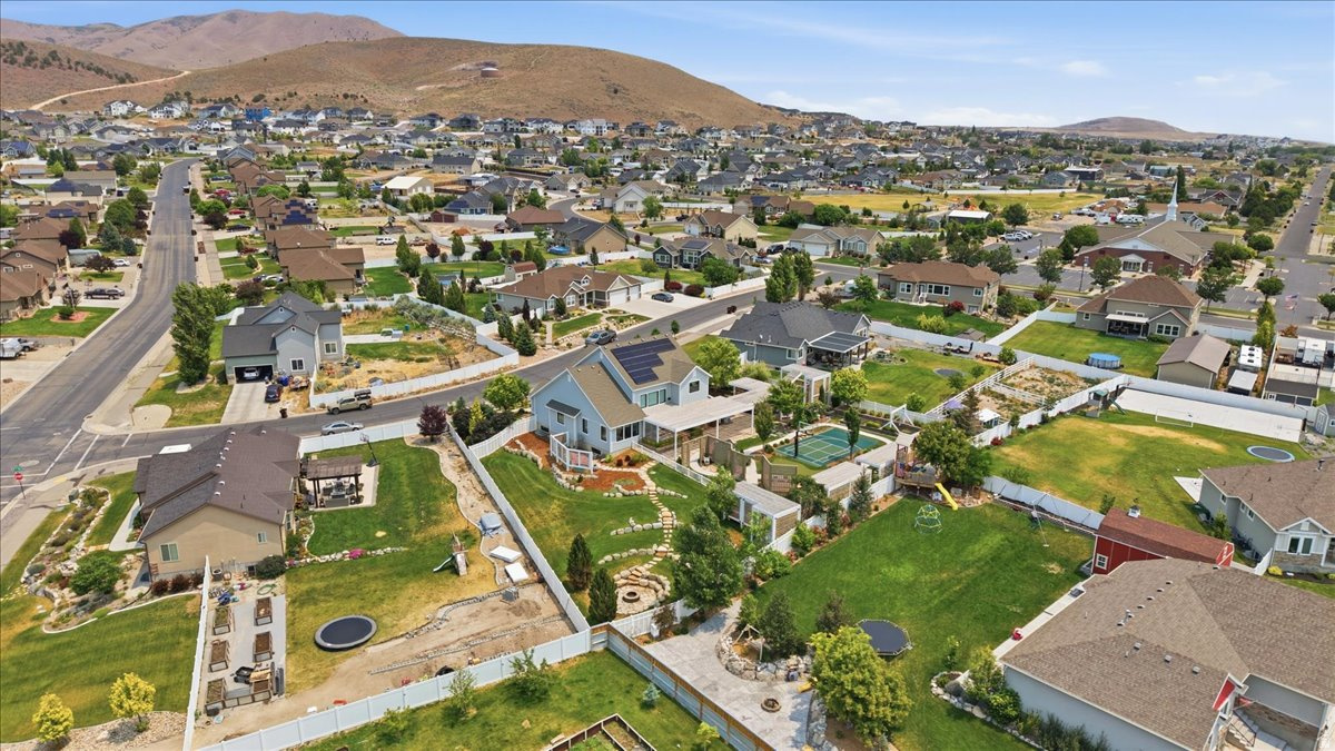 VALLEY VIEW - Residential
