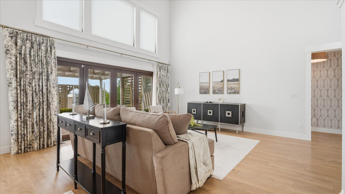 VALLEY VIEW - Residential