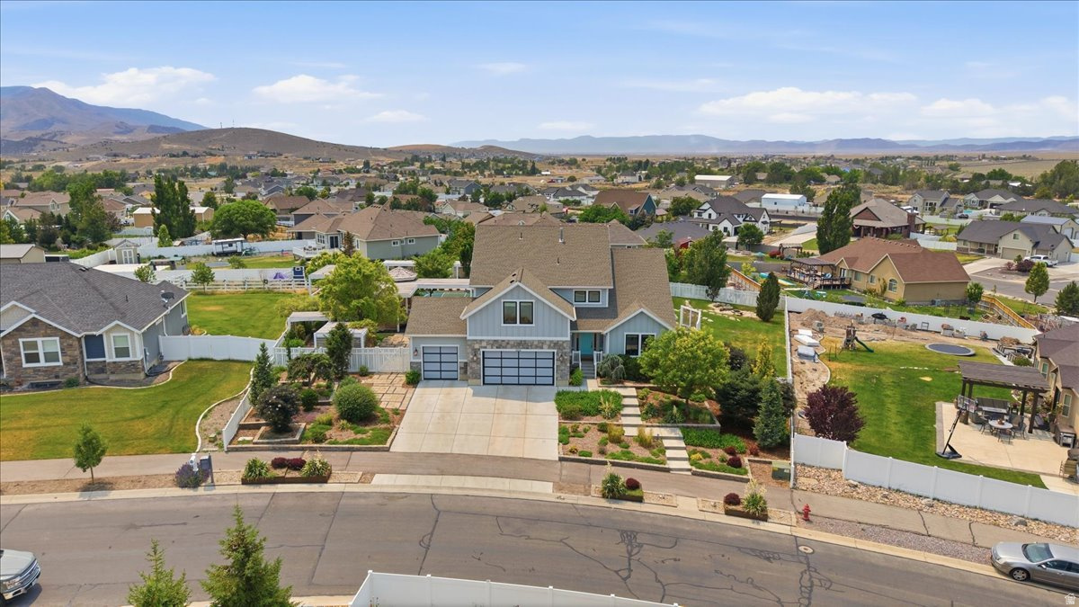 VALLEY VIEW - Residential