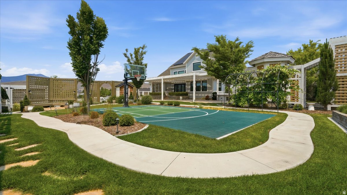 VALLEY VIEW - Residential