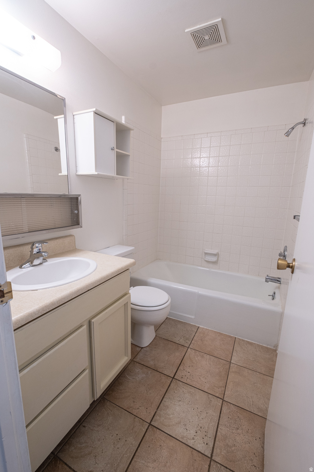 MONTERA CONDO - Residential