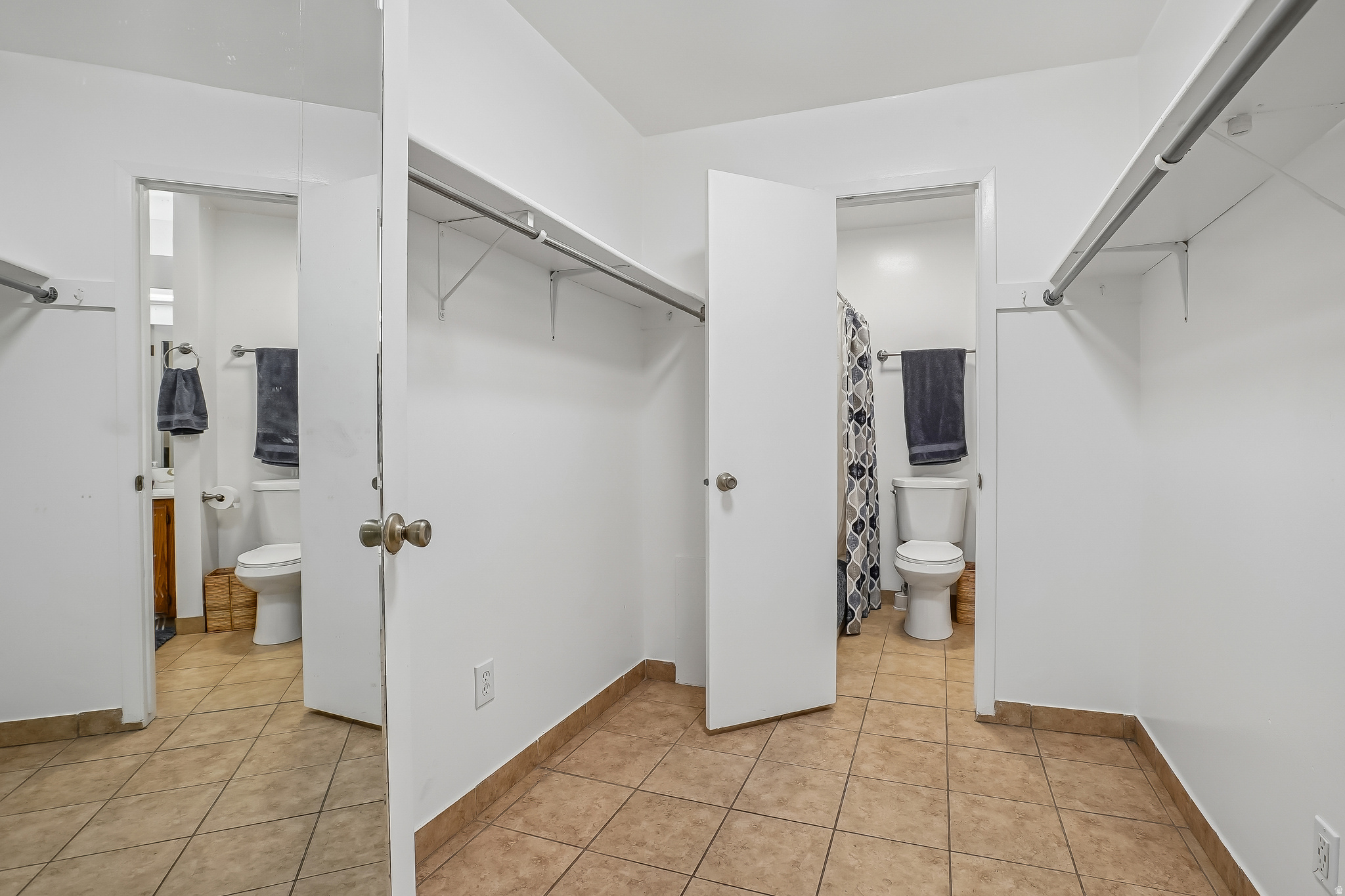 WOODBRIDGE - Residential