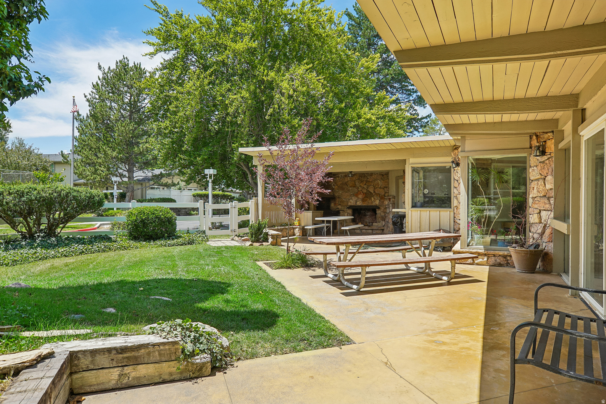 WOODBRIDGE - Residential