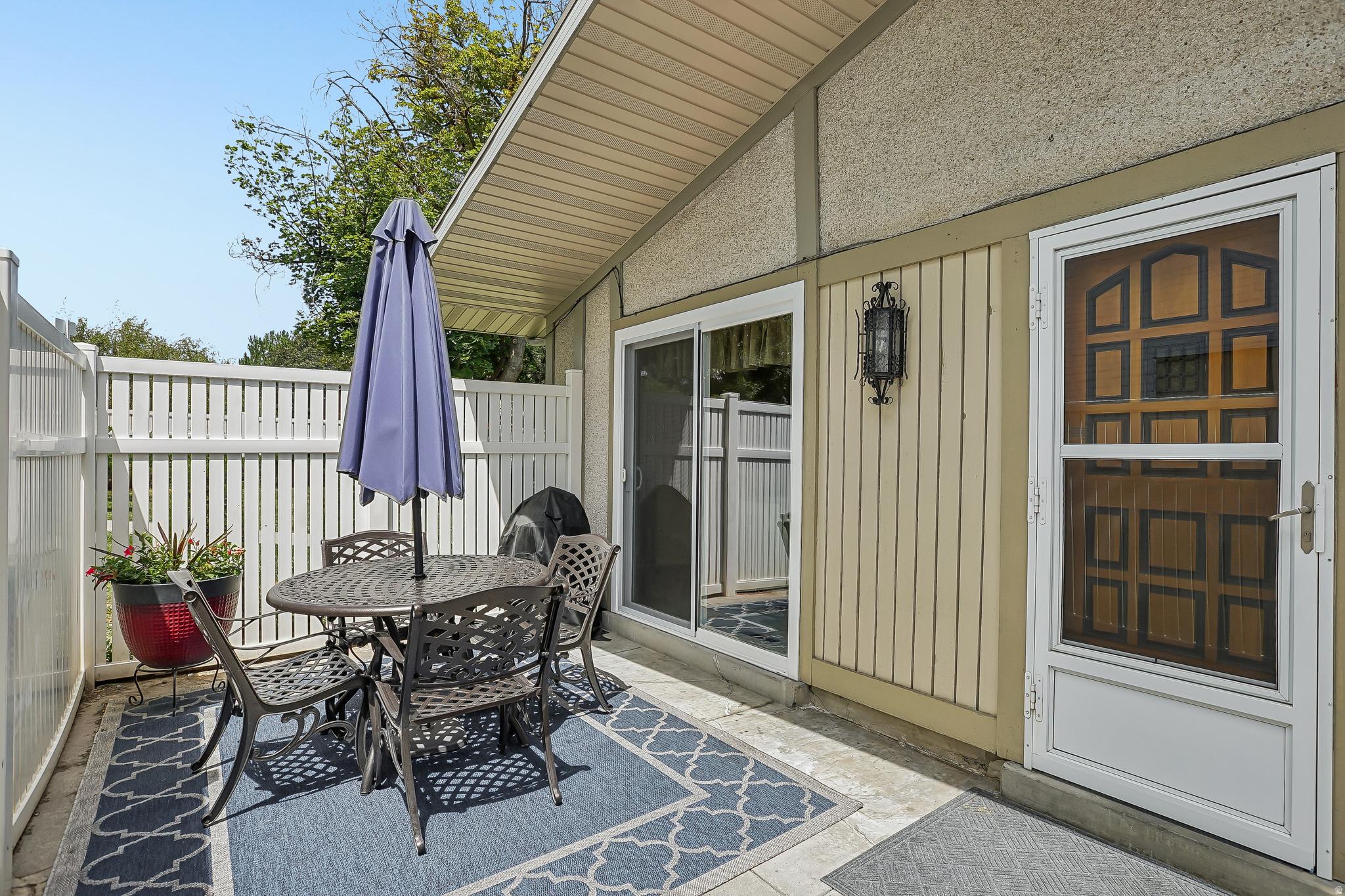 WOODBRIDGE - Residential