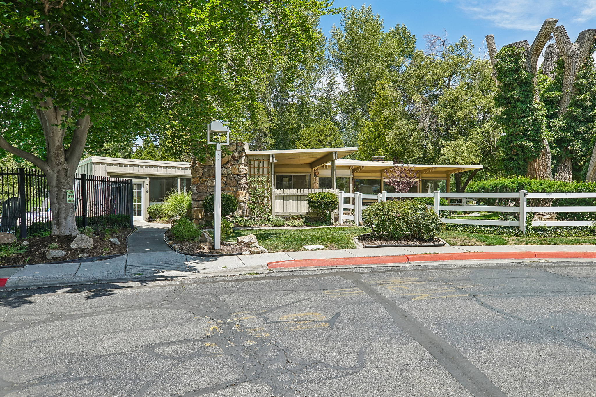 WOODBRIDGE - Residential