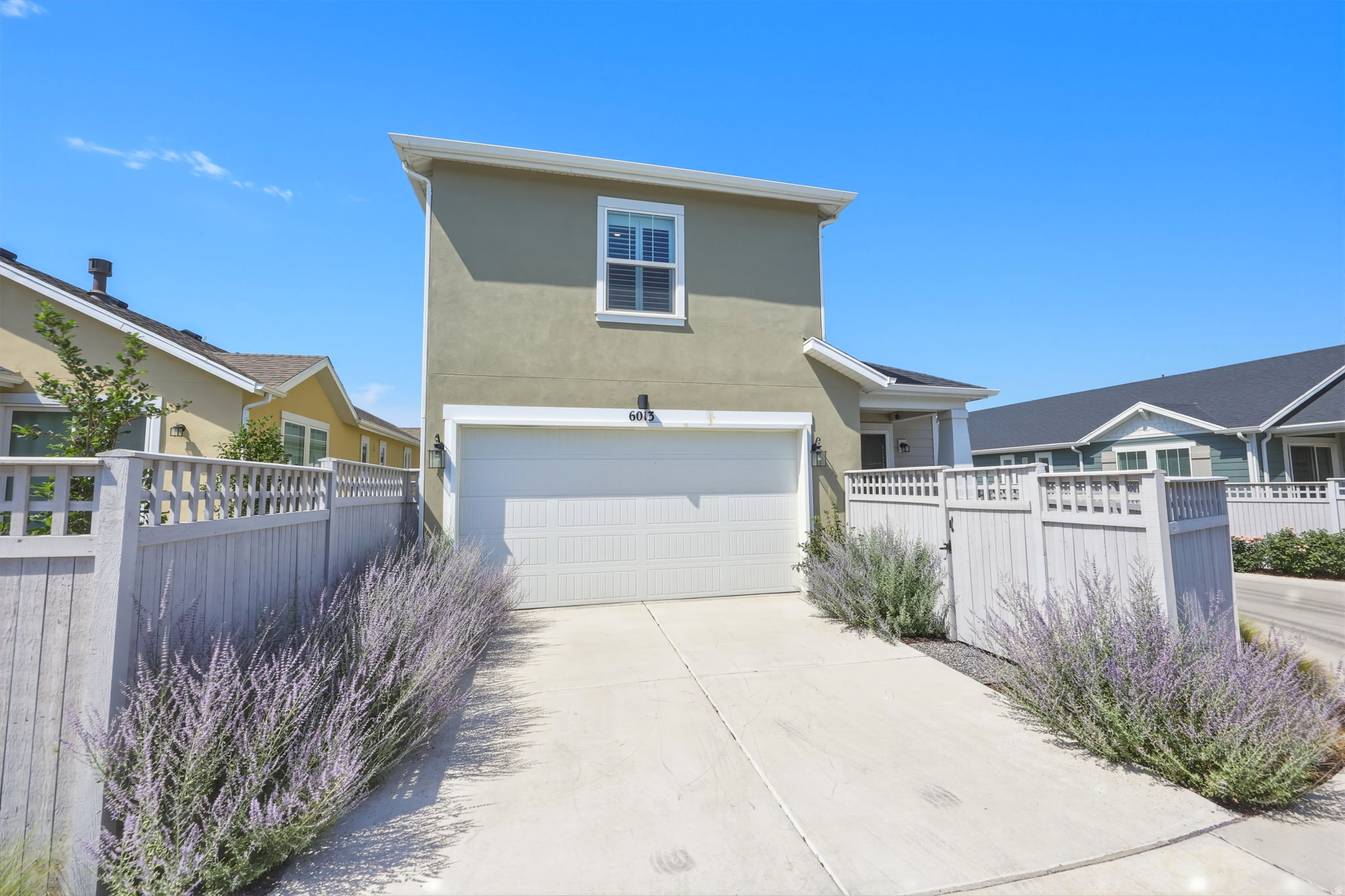 DAYBREAK SPRING HOUSE VILLAGE - Residential