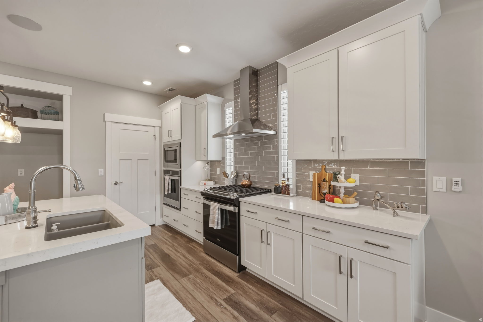 DAYBREAK SPRING HOUSE VILLAGE - Residential