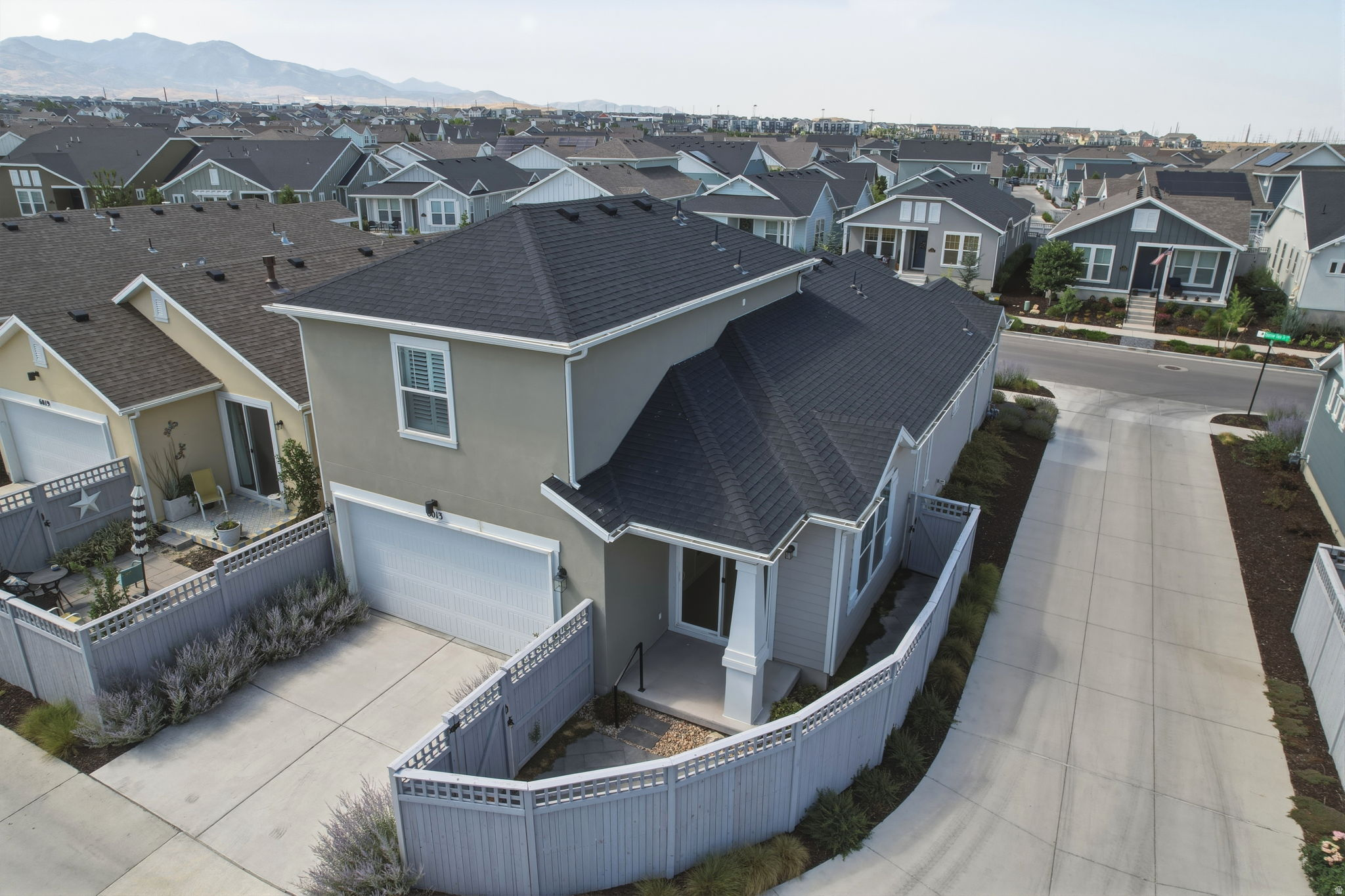 DAYBREAK SPRING HOUSE VILLAGE - Residential