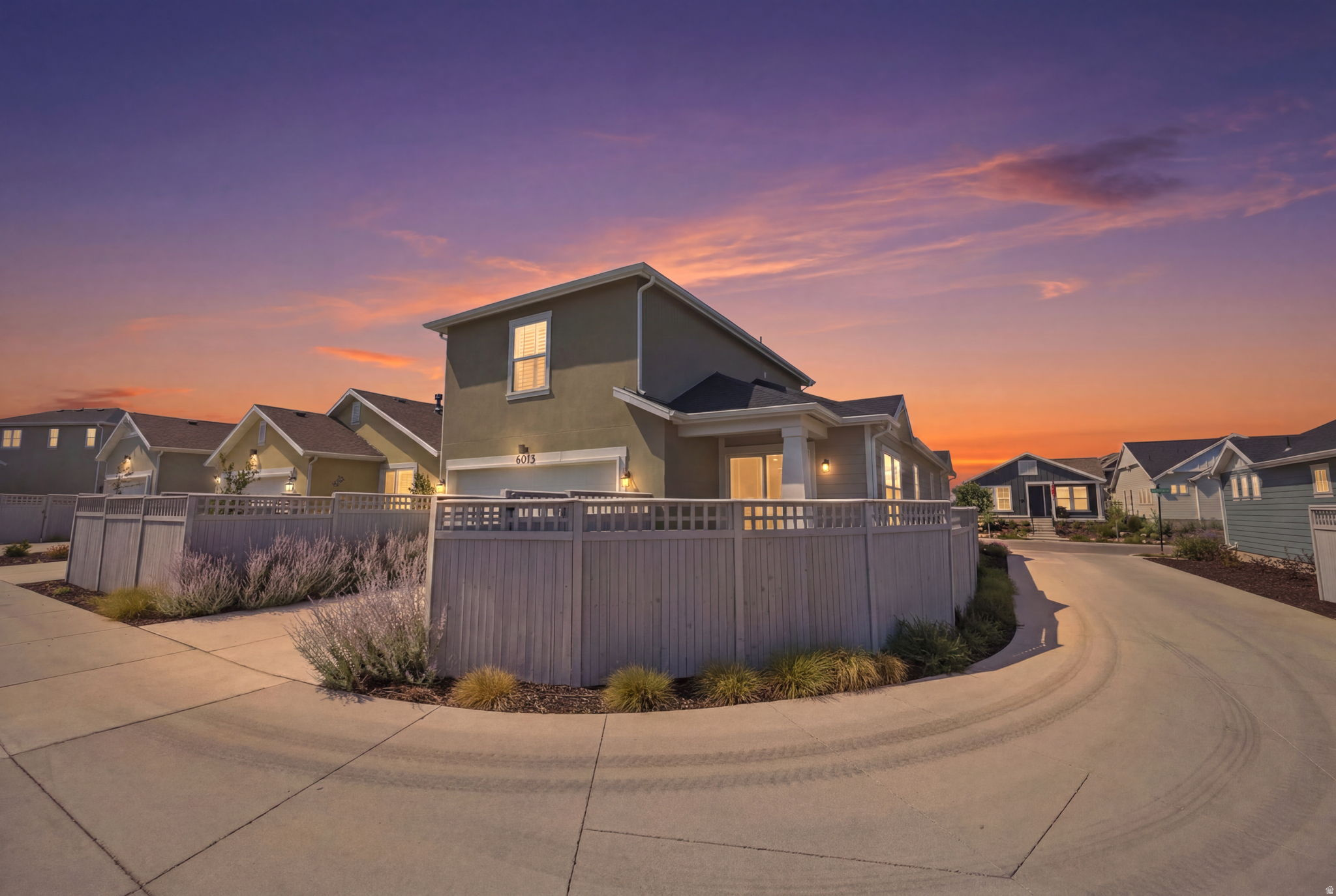 DAYBREAK SPRING HOUSE VILLAGE - Residential