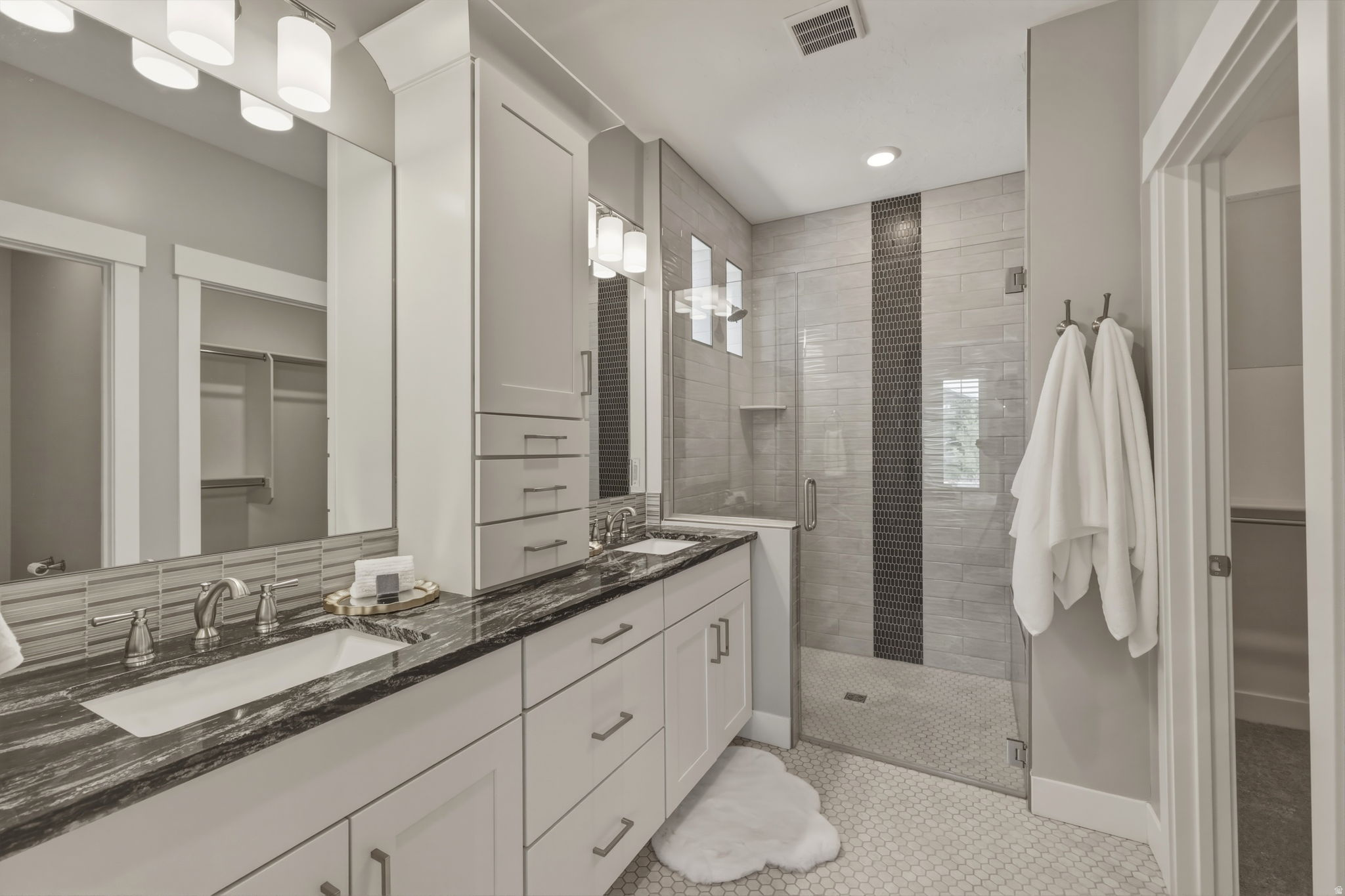 DAYBREAK SPRING HOUSE VILLAGE - Residential