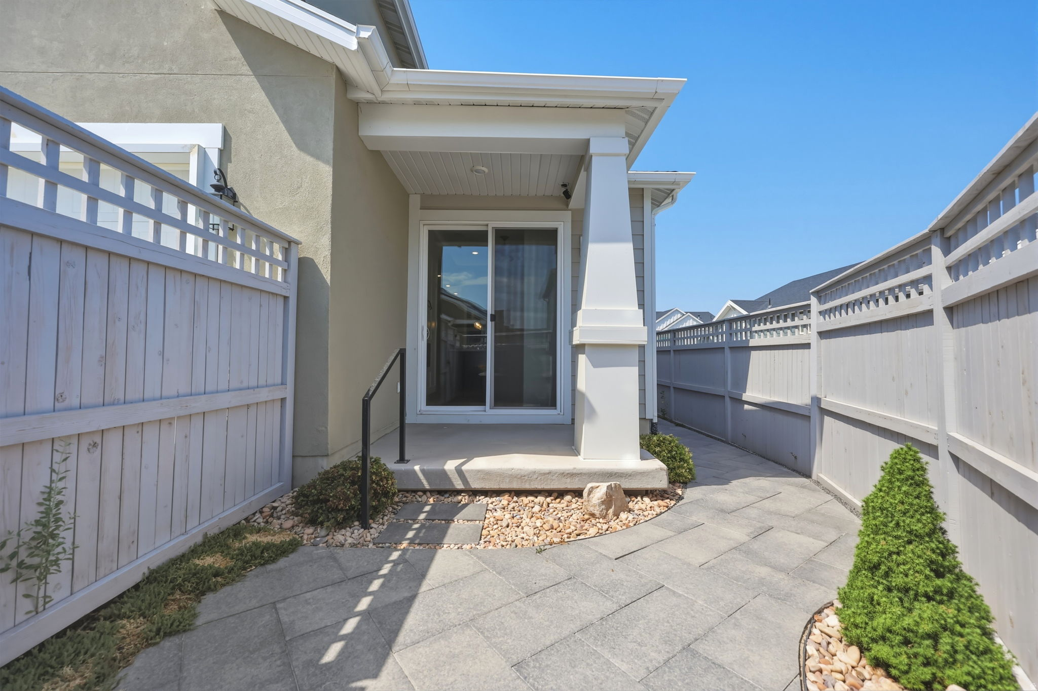 DAYBREAK SPRING HOUSE VILLAGE - Residential
