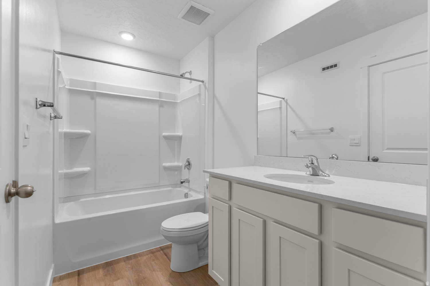 VIRIDIAN - Residential