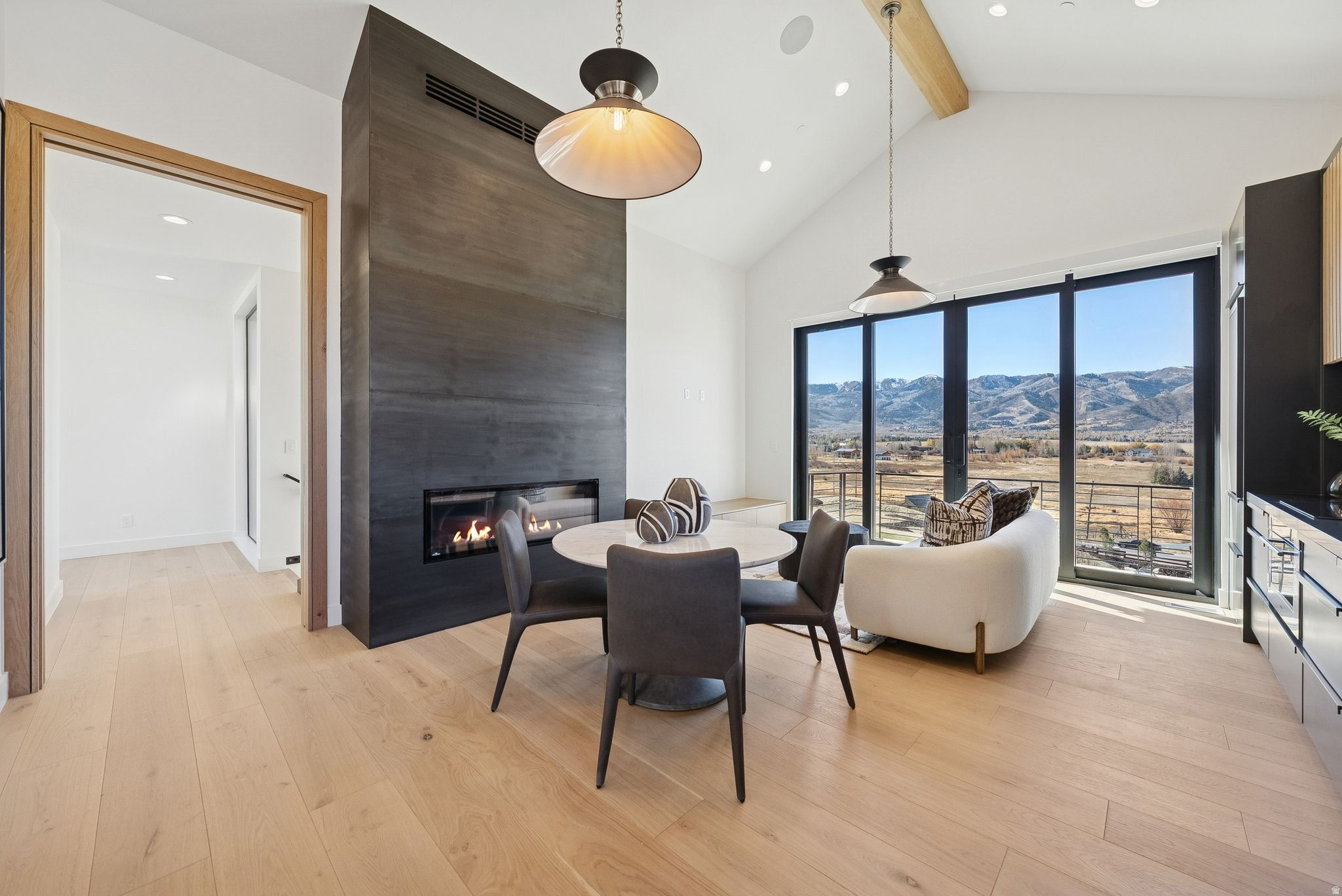 OLD RANCH ROAD AREA - Residential