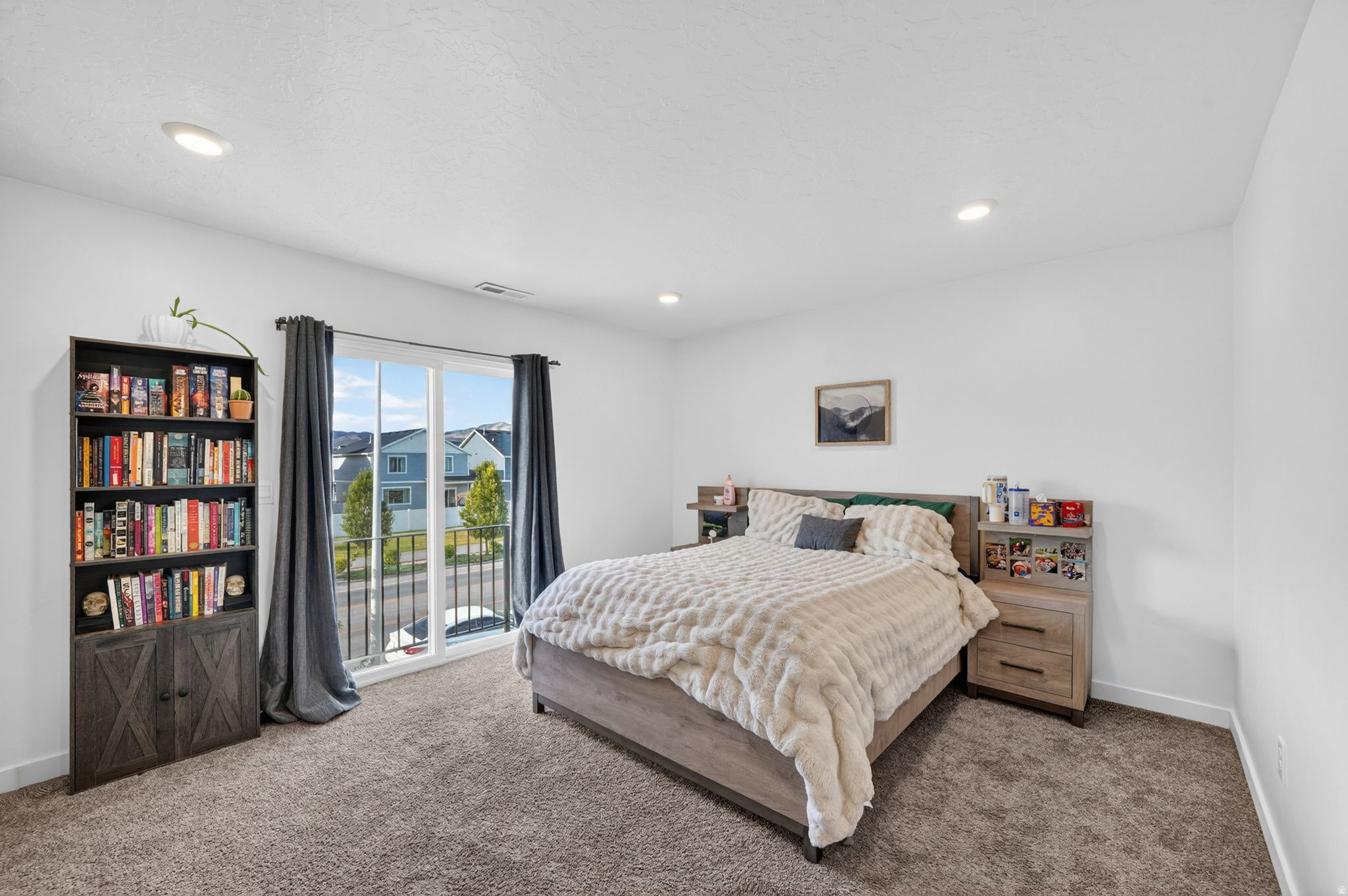 SPRING RANCH - Residential