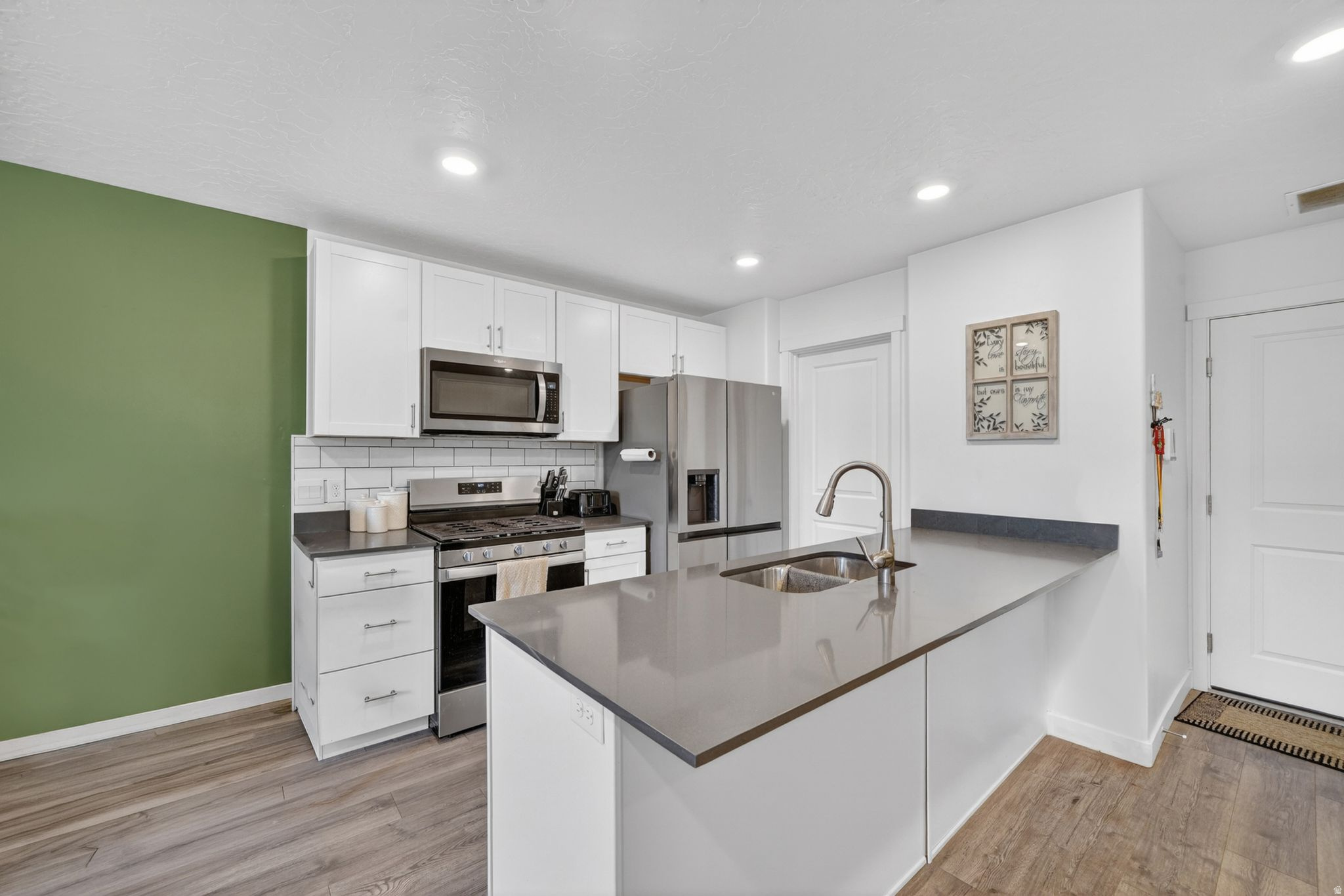 SPRING RANCH - Residential