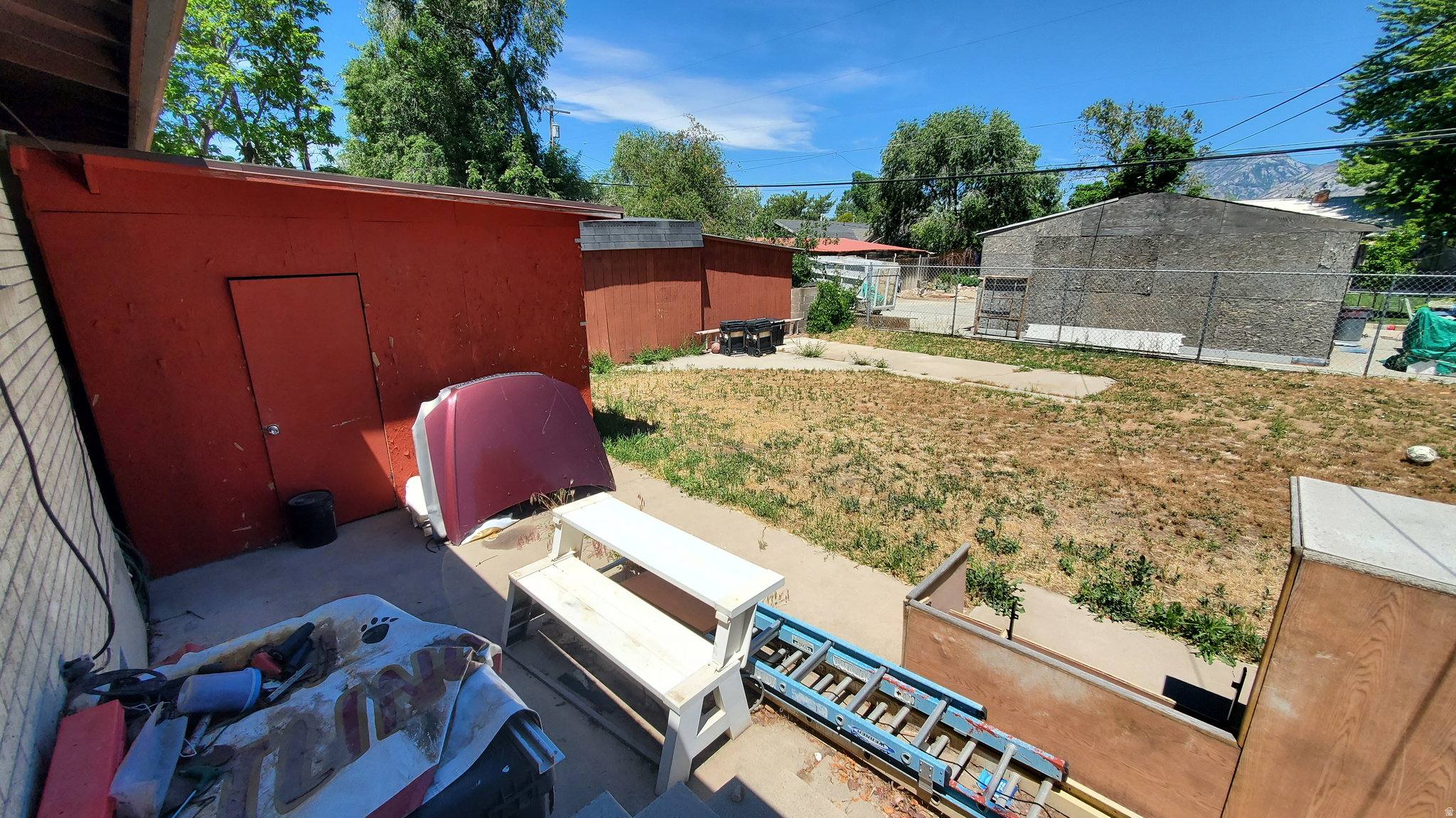 U-VALDE GARDENS - Residential
