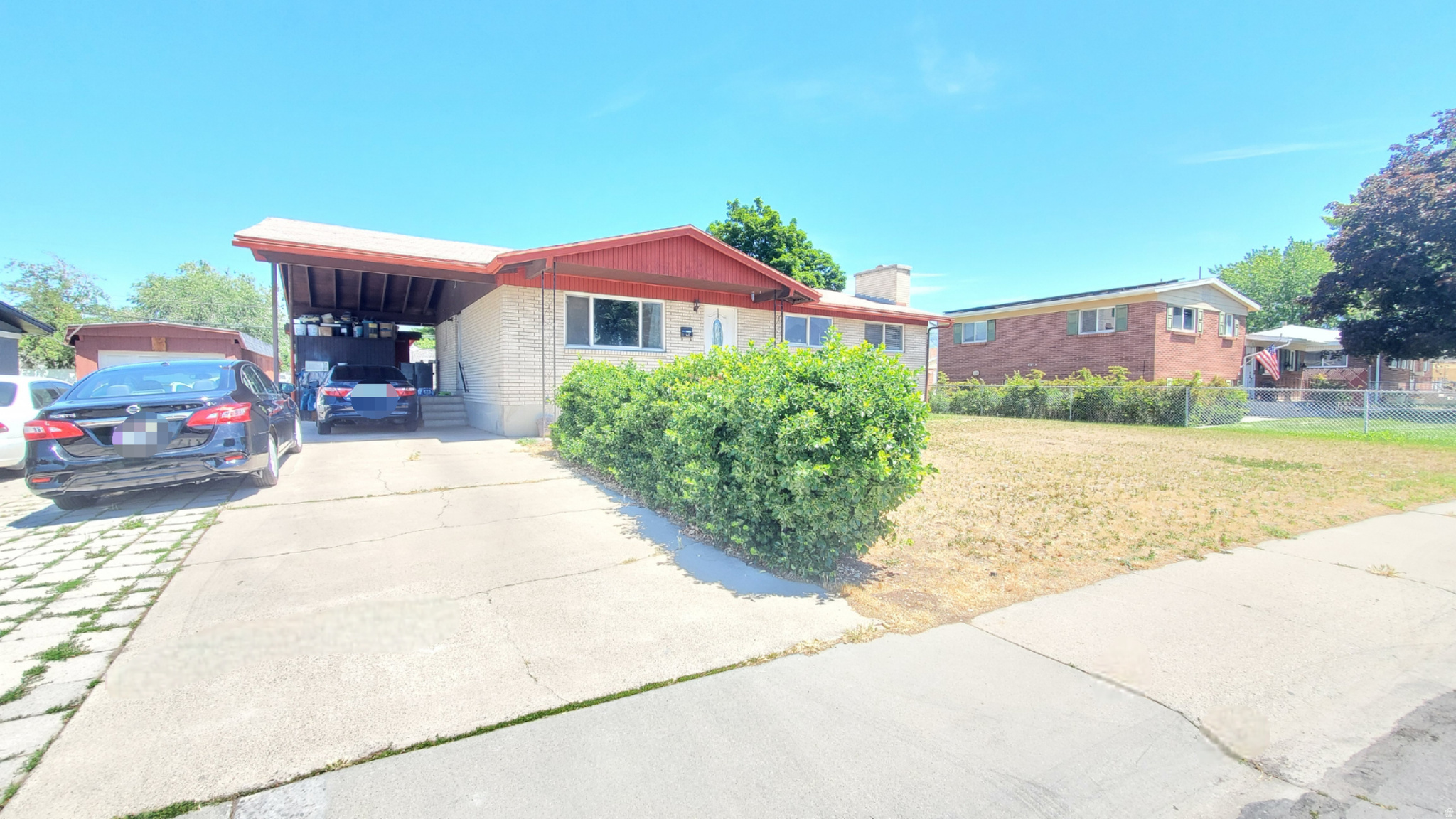 U-VALDE GARDENS - Residential