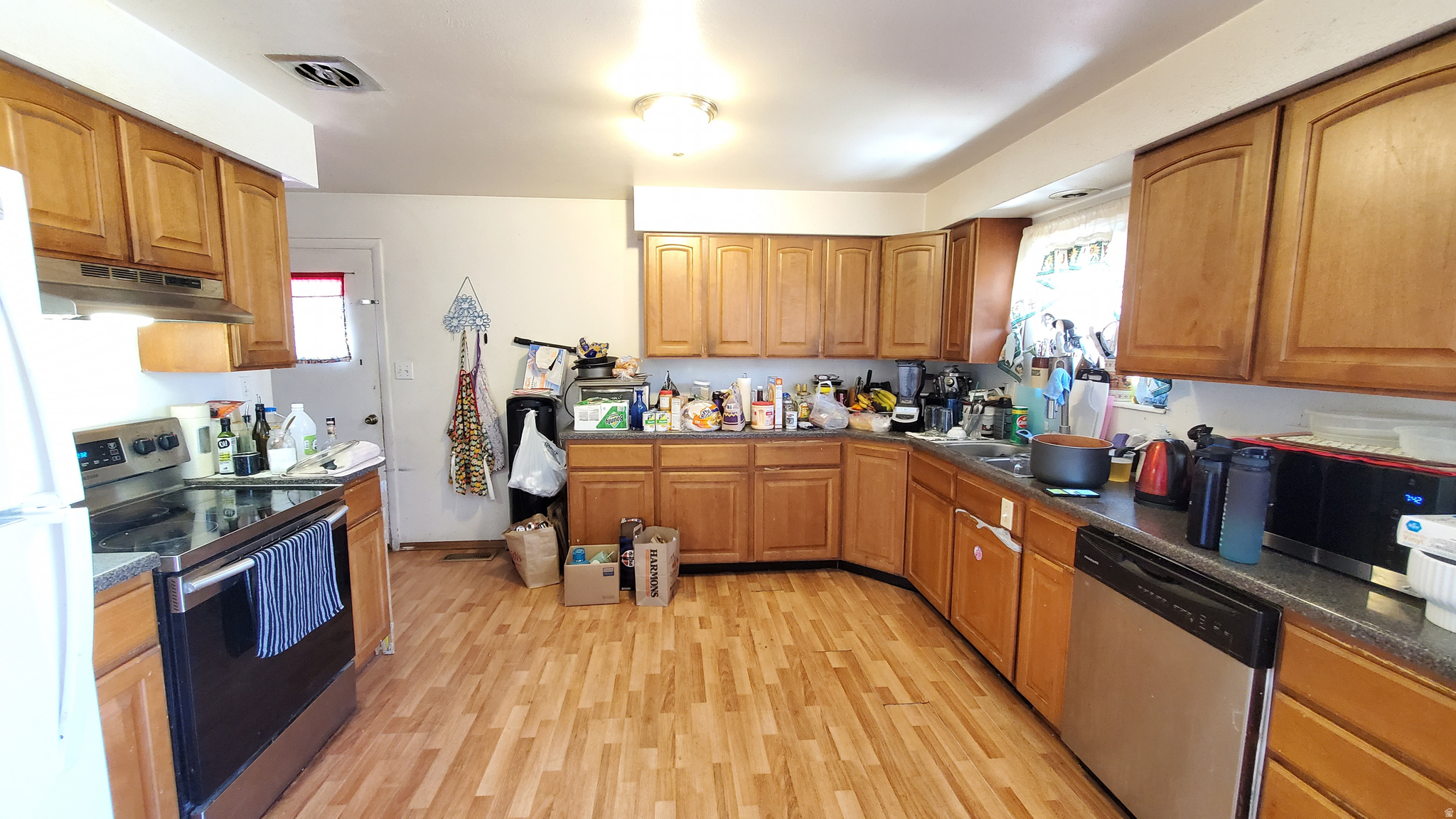U-VALDE GARDENS - Residential