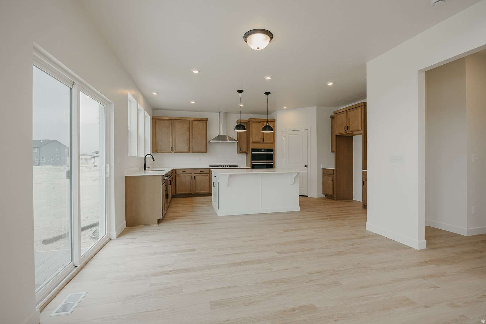 RIVERSIDE ESTATES - Residential