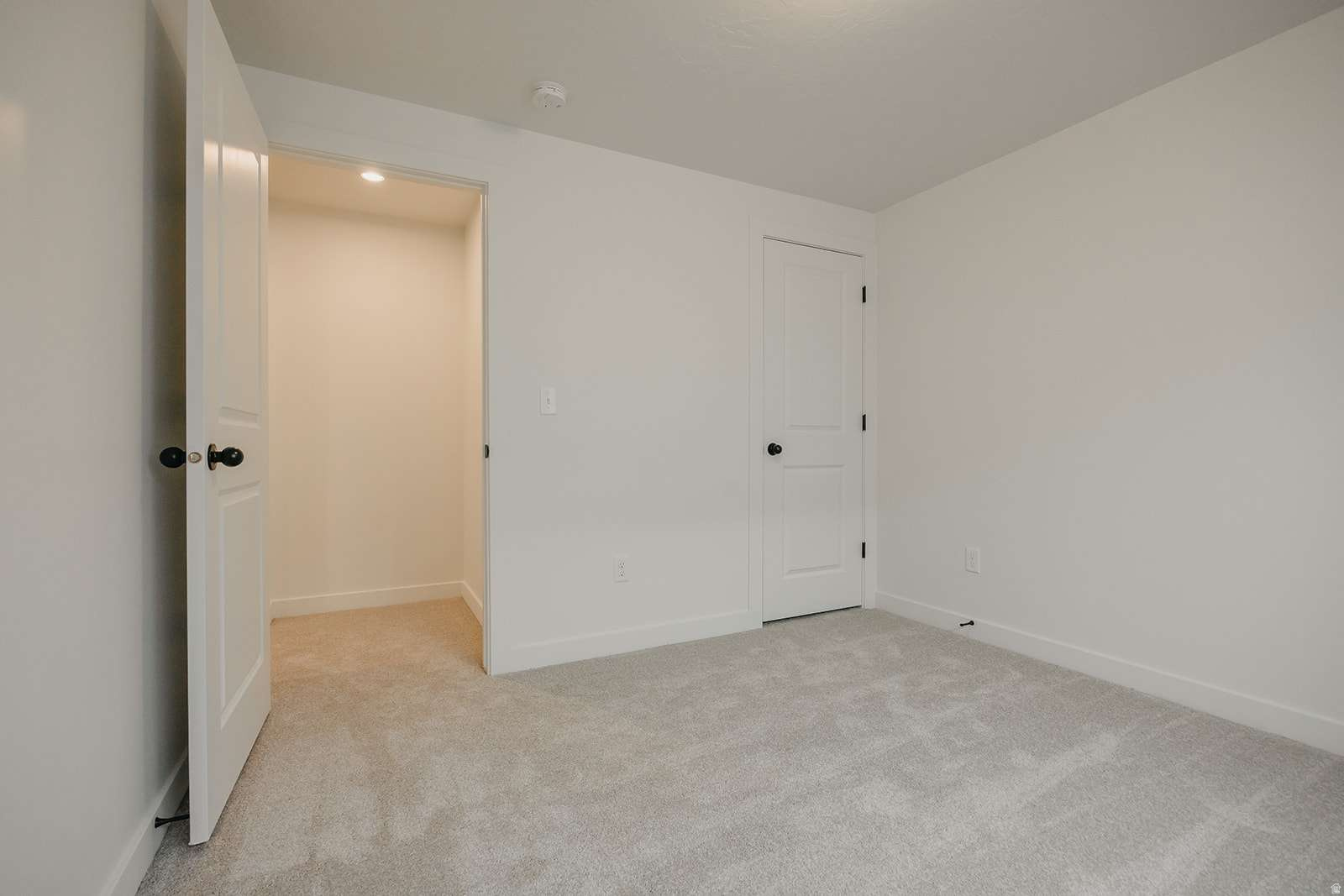 RIVERSIDE ESTATES - Residential