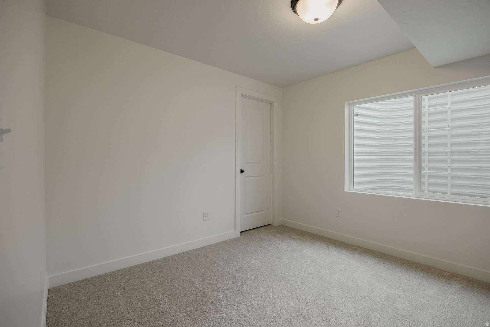 RIVERSIDE ESTATES - Residential